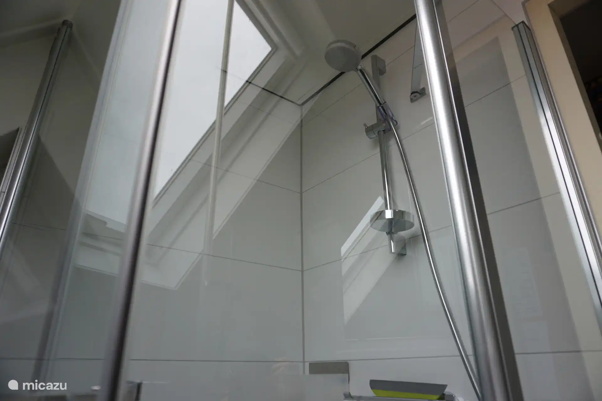 Bathroom upstairs