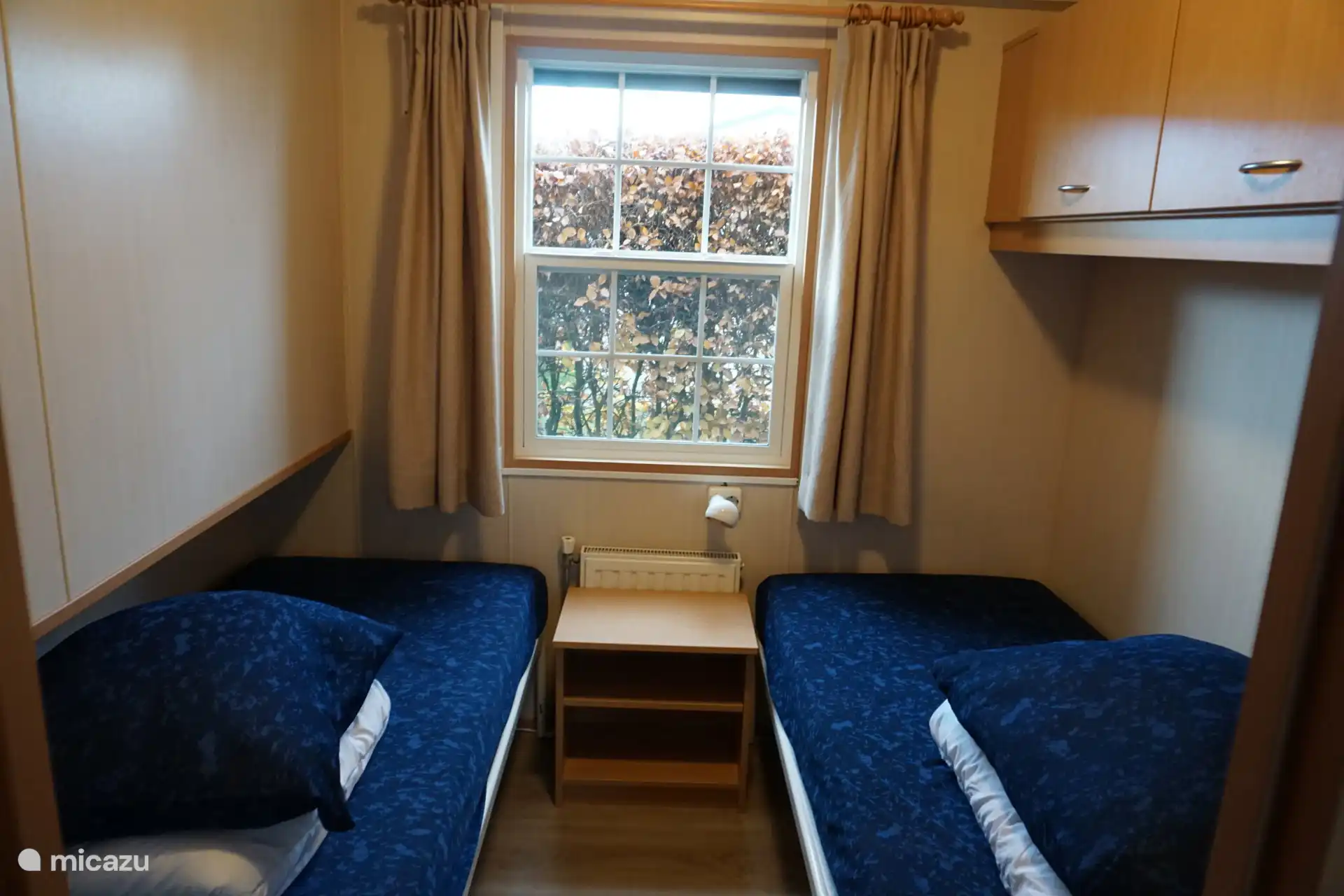 Schlafzimmer 2