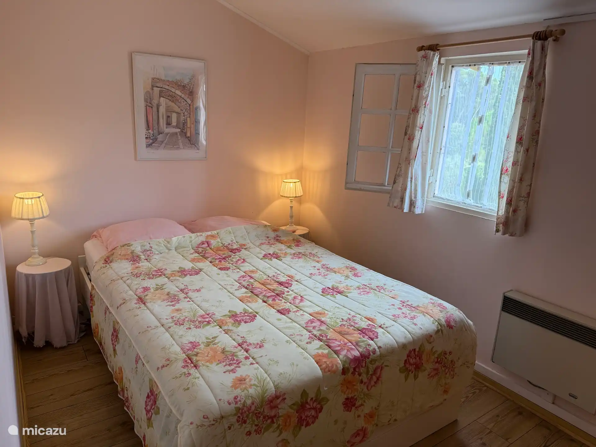 Roze kamer met twijfelaar