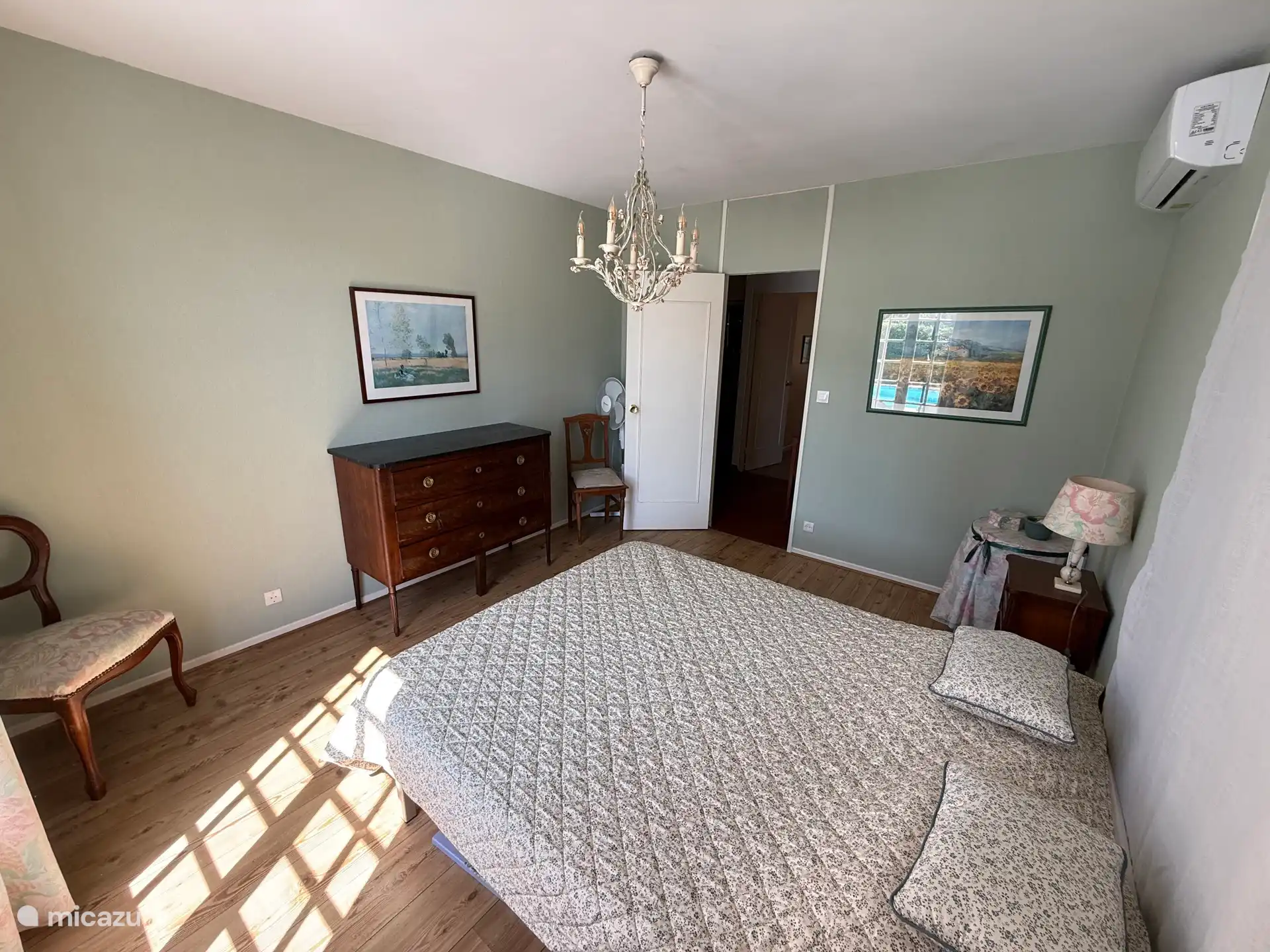 Slaapkamer beneden