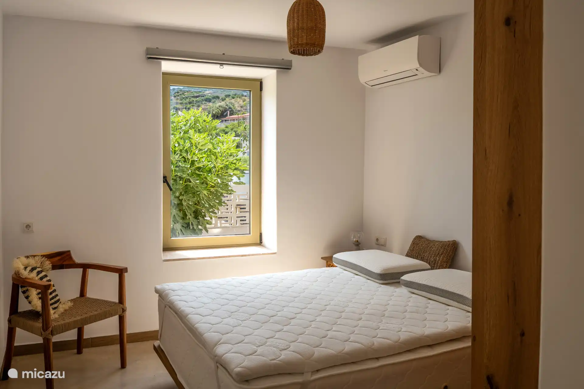 Bedroom2 
