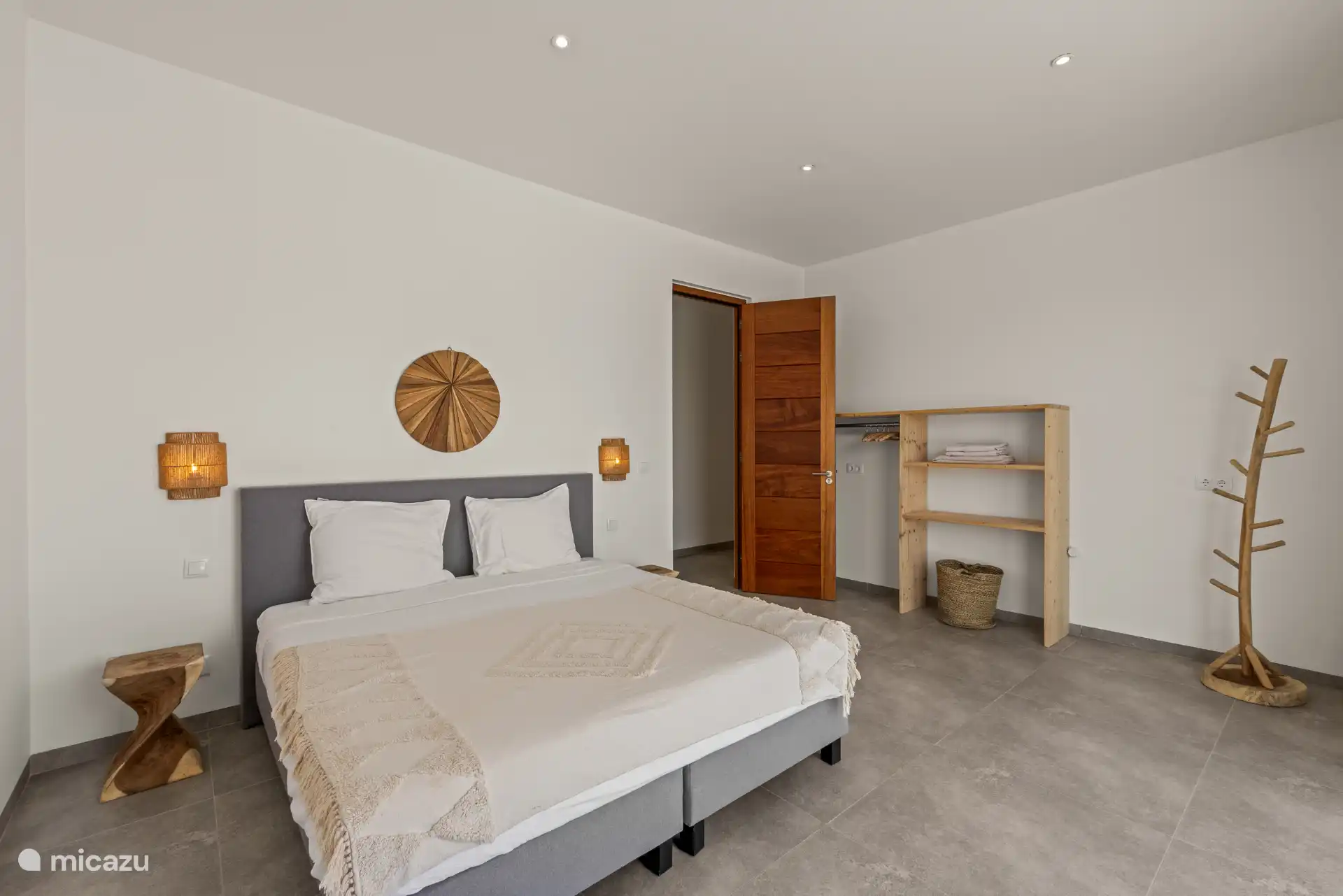 Chambre 4 au rez-de-chaussée.  
