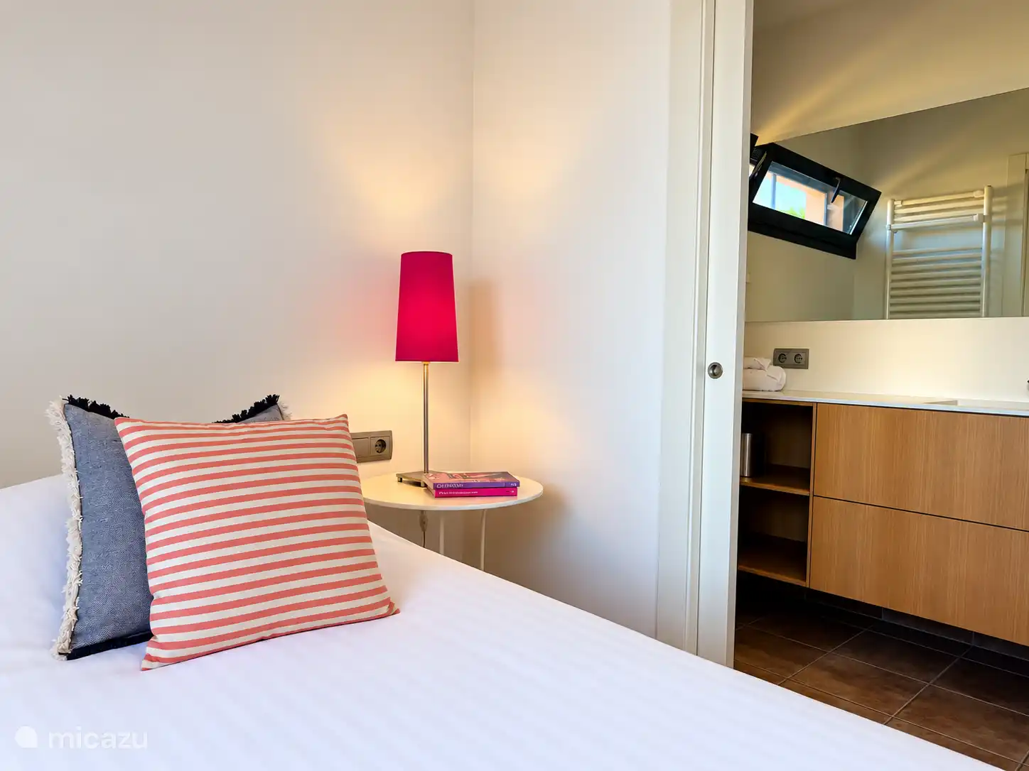 slaapkamer 3 met eigen badkamer