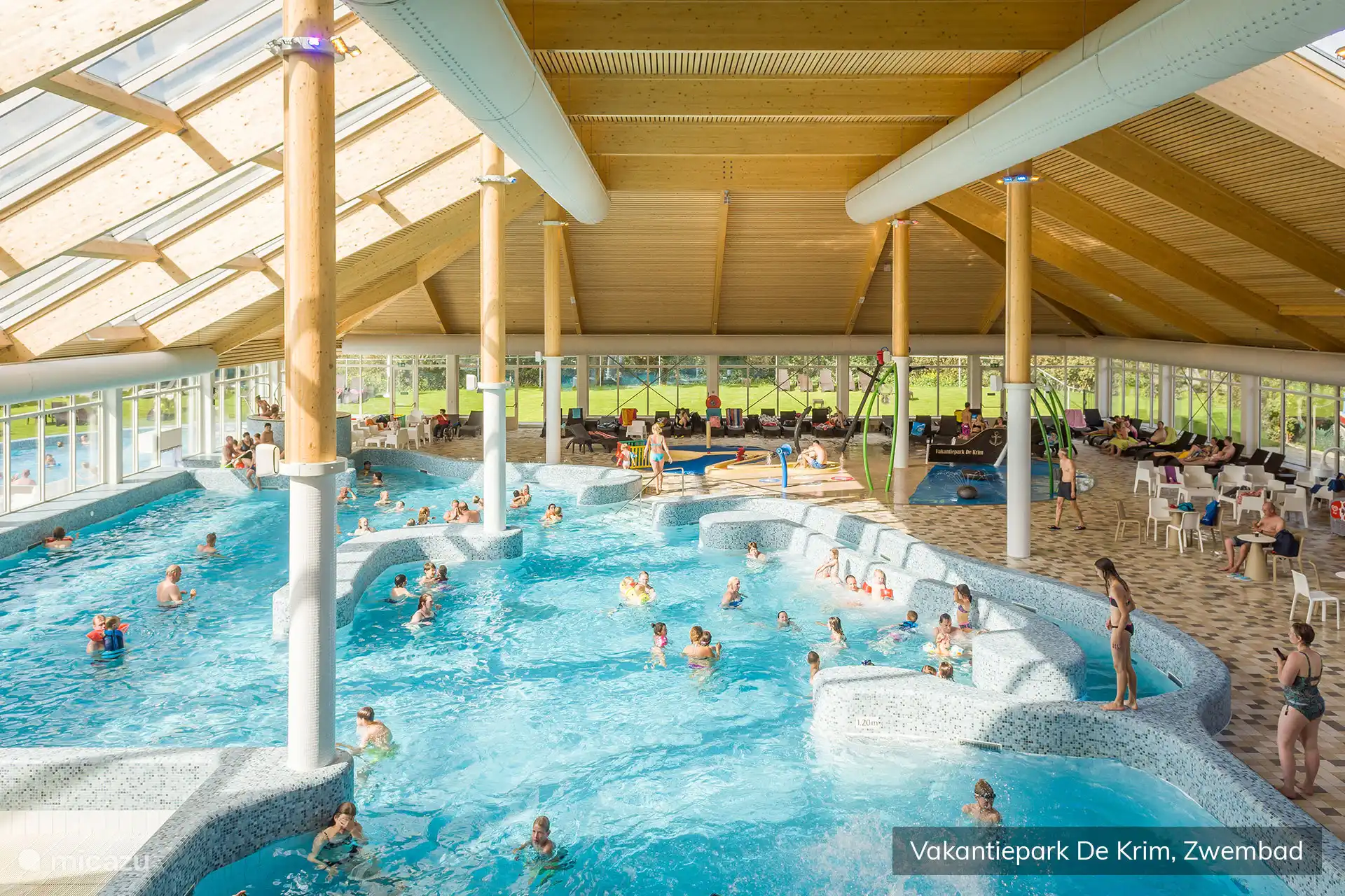 Schwimmbad 