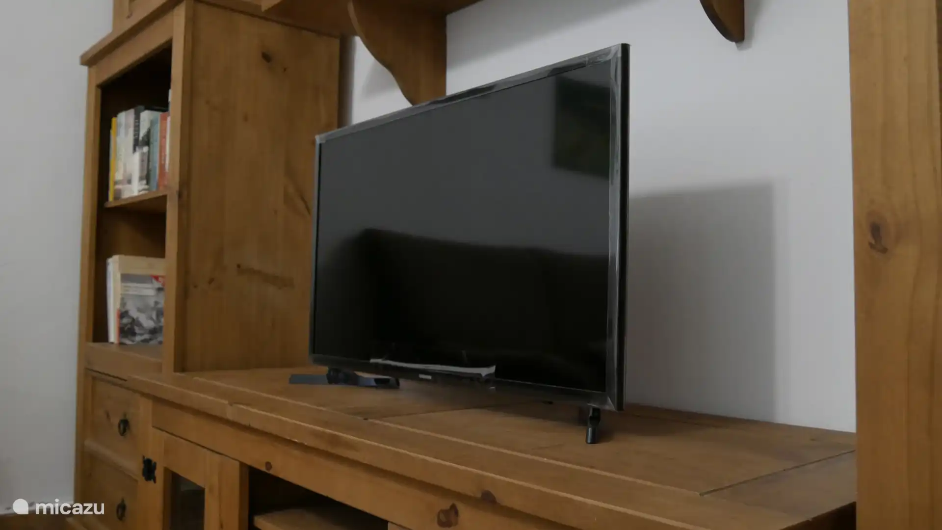 TV verbonden met internet.