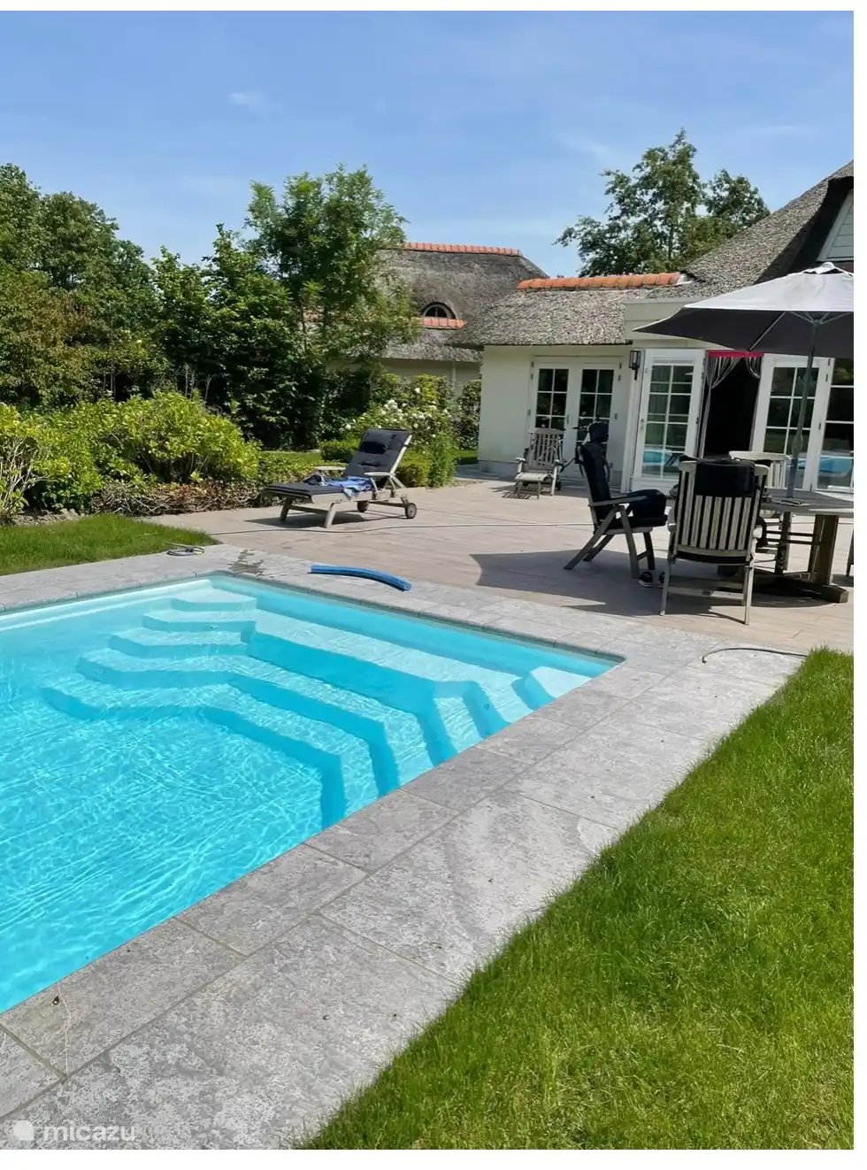 Piscina climatizada 15 de abril - 15 de octubre