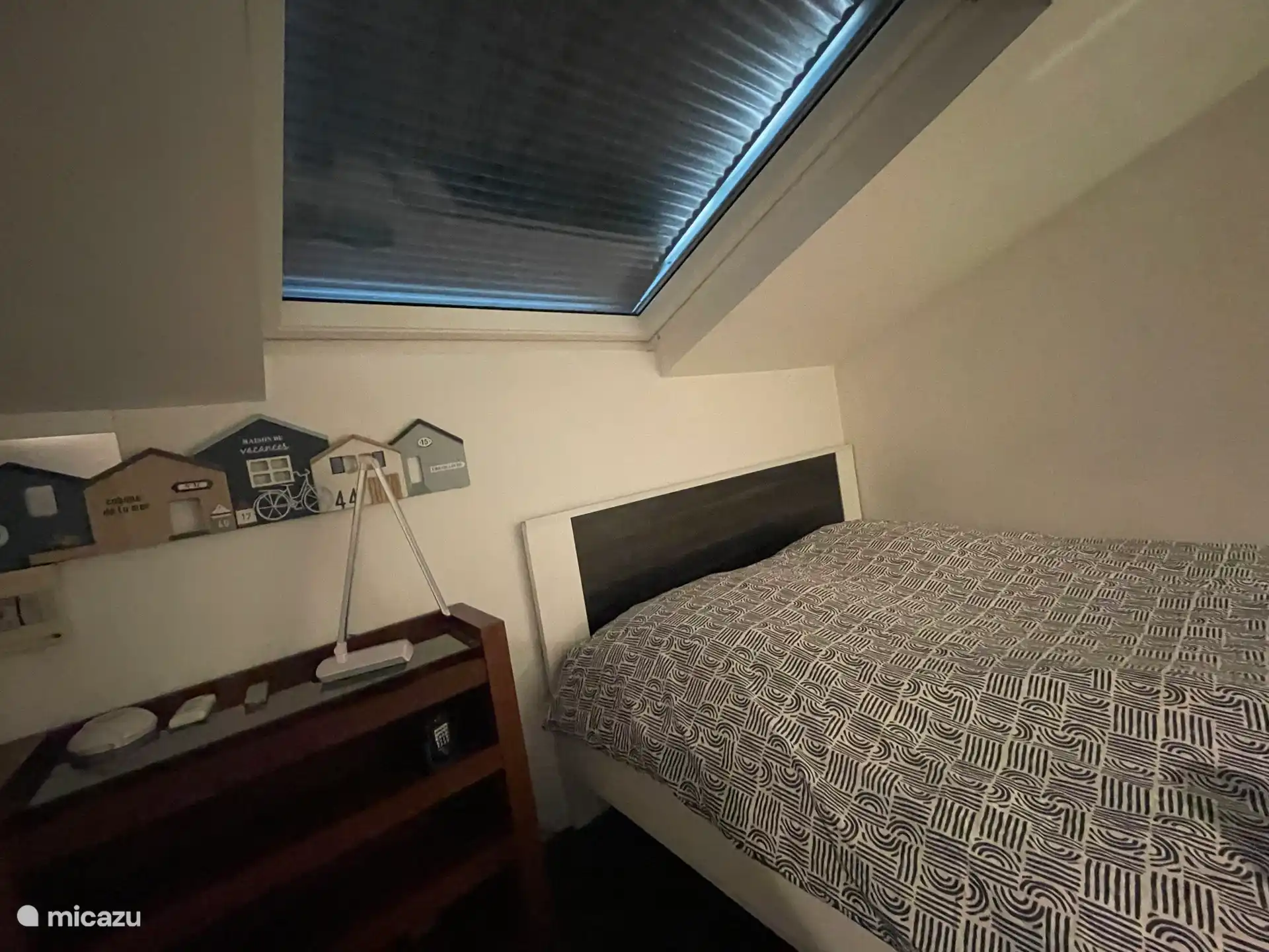 MANSARDZIMMER