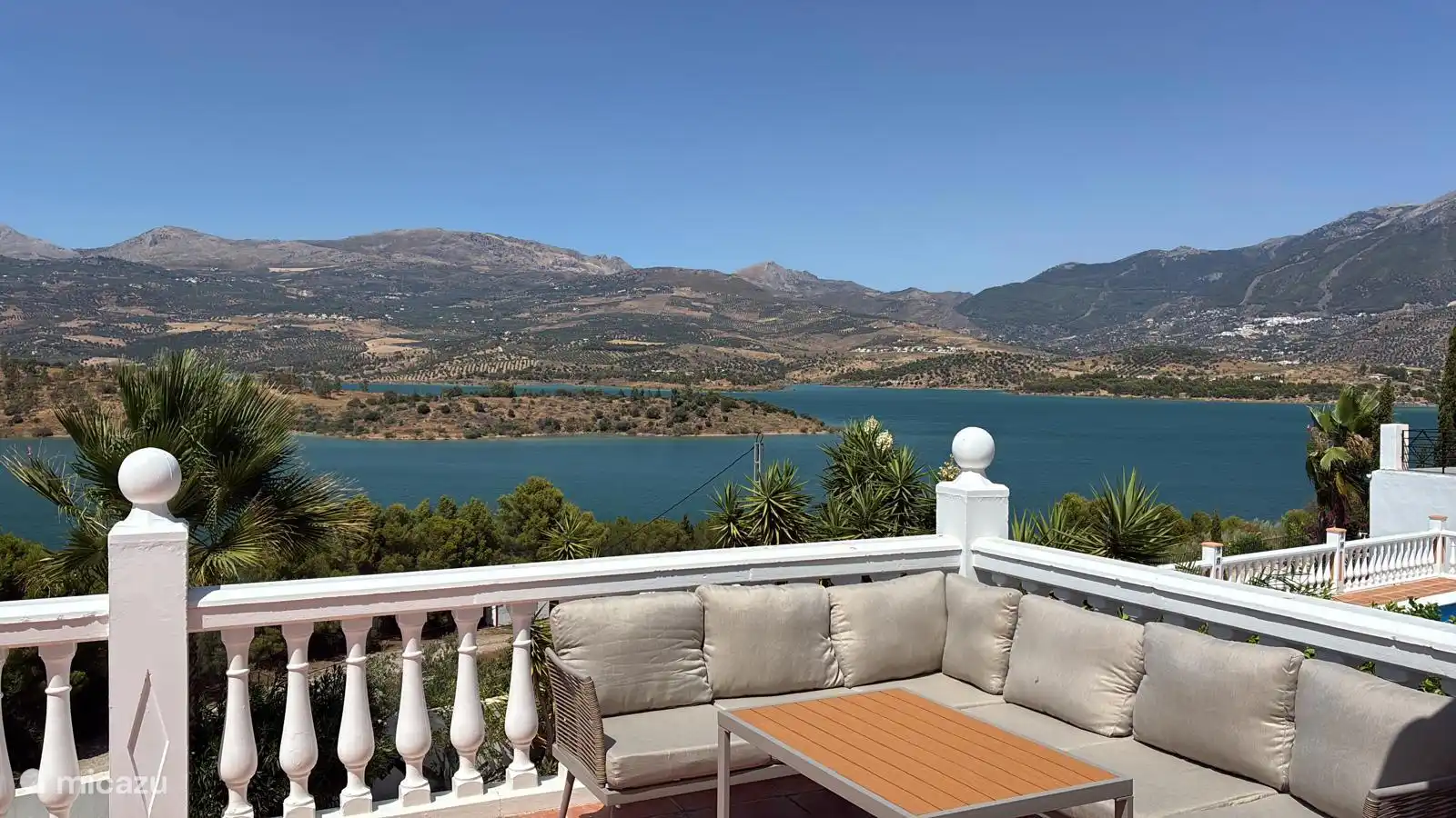 Lounge set on the upper terrace