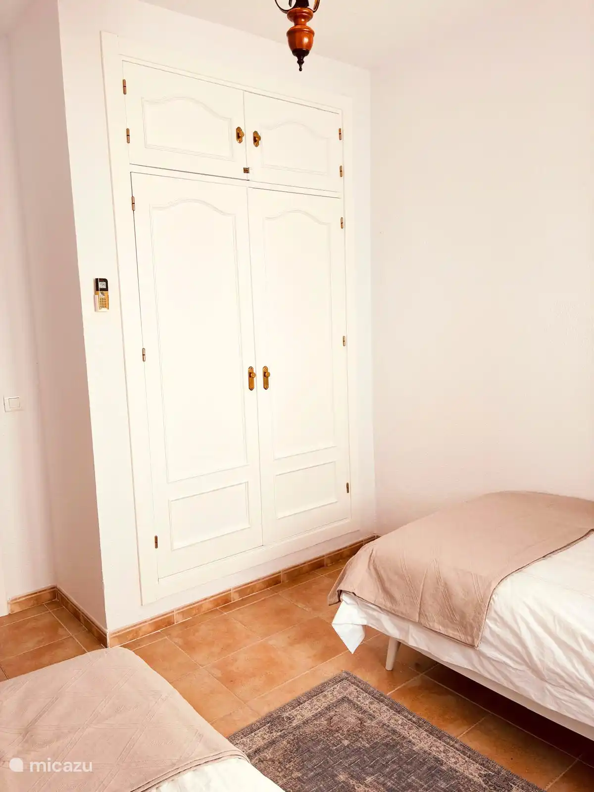 Built in wardrobe