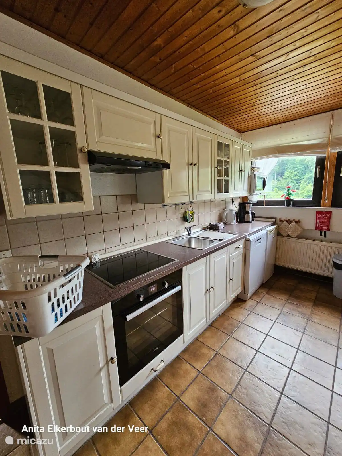 Keuken appartement op de tweede verdieping 