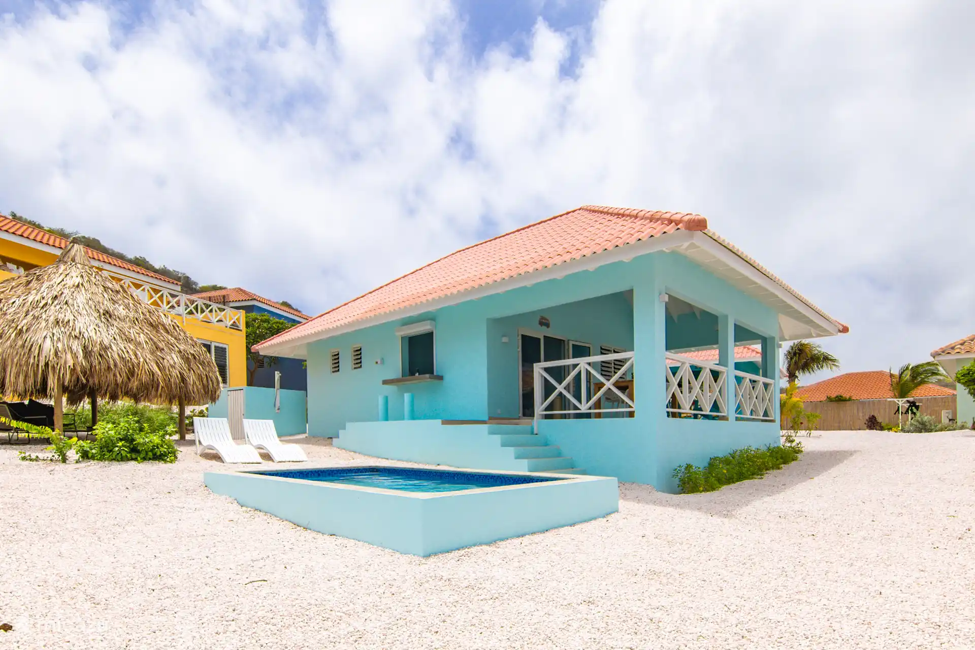villa huren in Sint Willibrordus, Banda Abou (west), Curaçao - Kas Symfony *Beveiligd Resort*