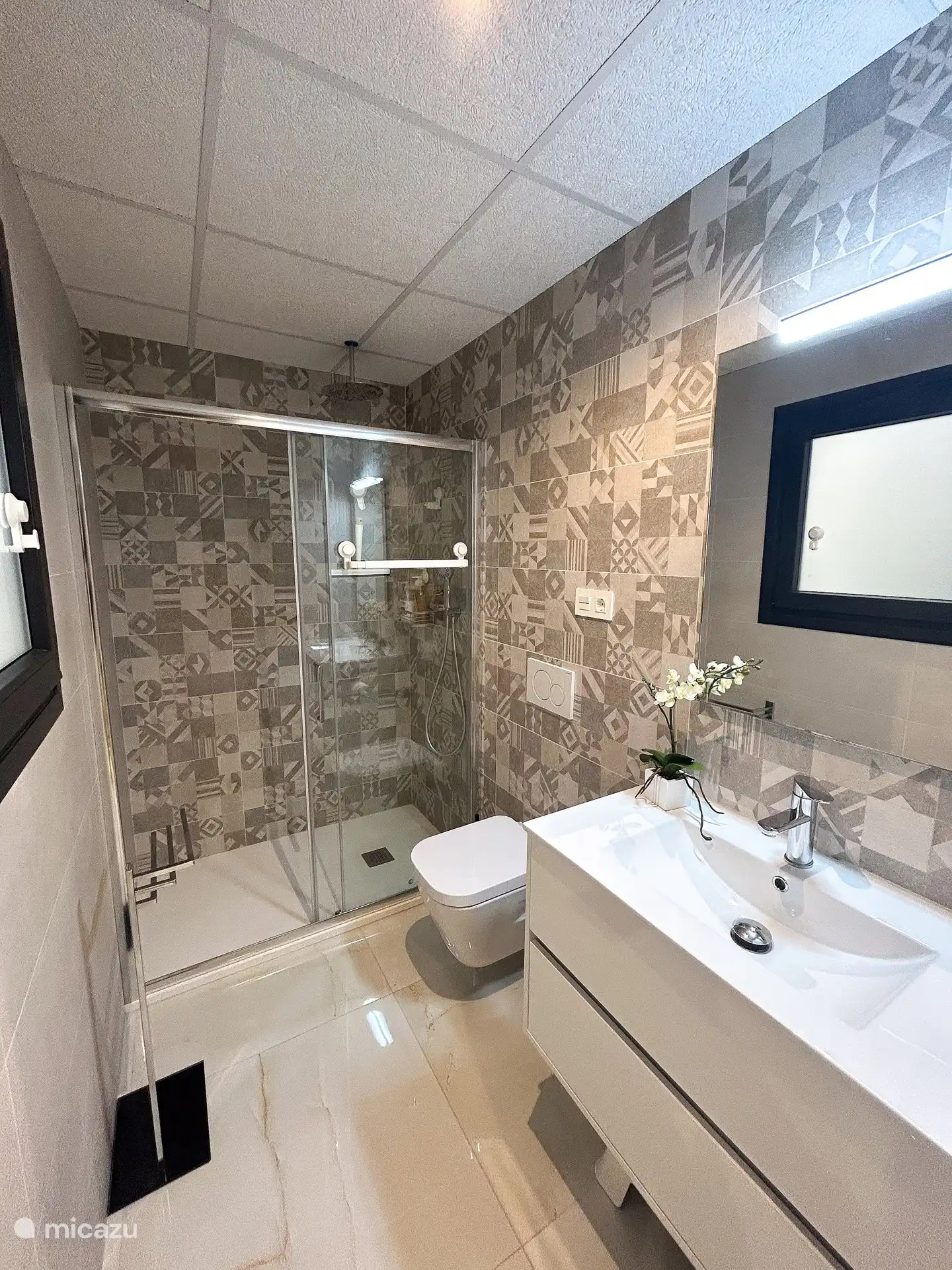 Badkamer voor slaapkamer 2