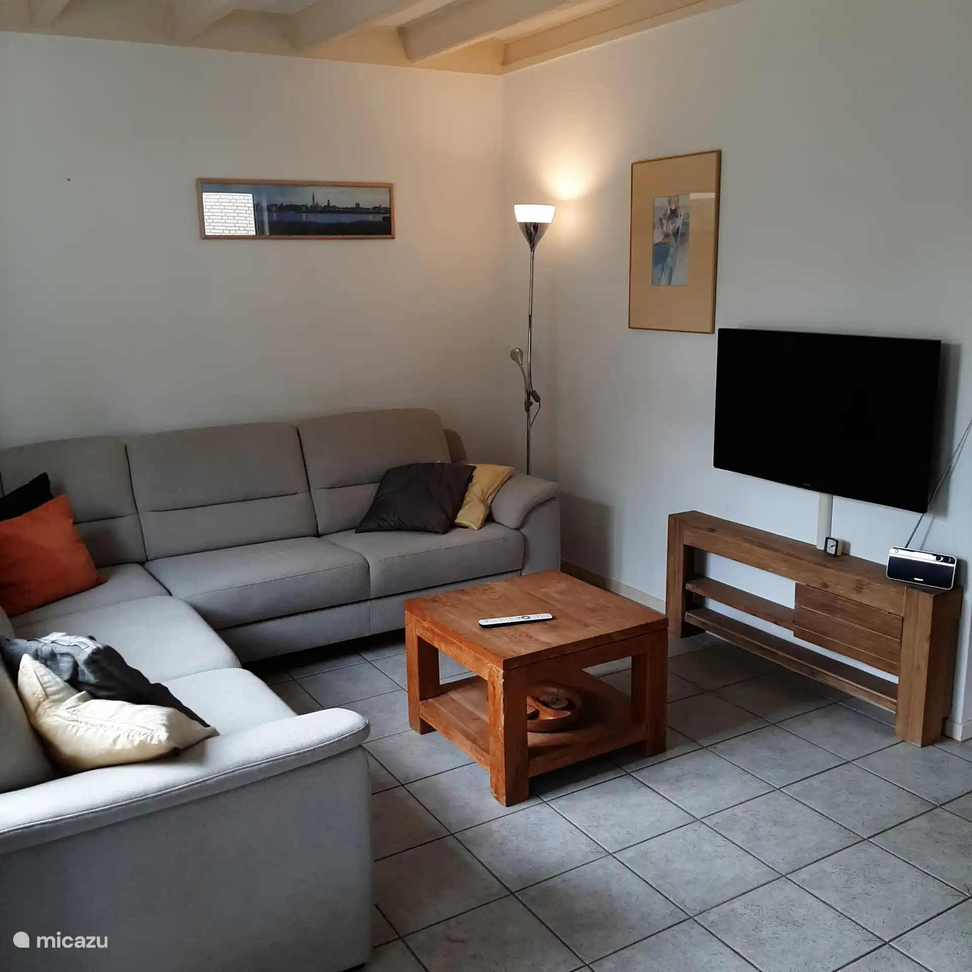 Este es el sofá de esquina / sofá cama 
