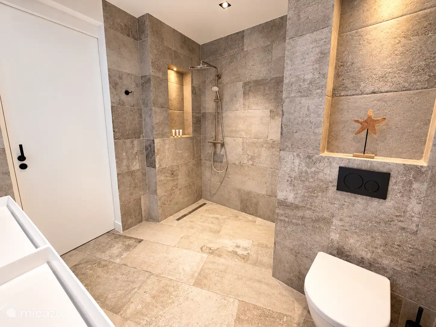 Badkamer slaapkamer 3