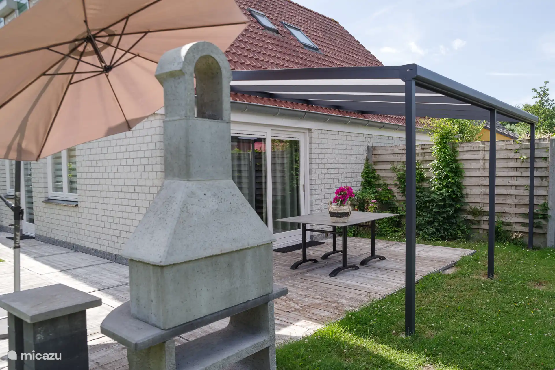 Achterzijde huis nr. 10