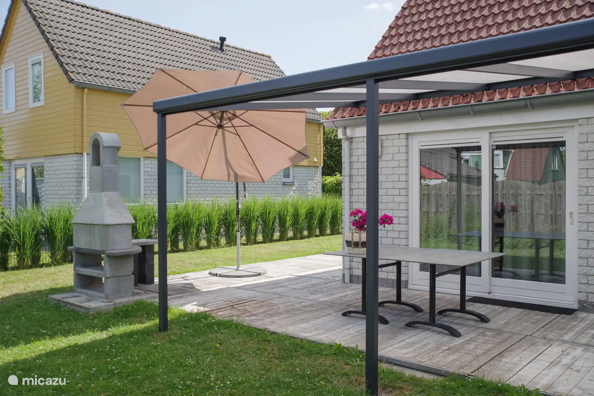 Achterzijde huis nr. 10