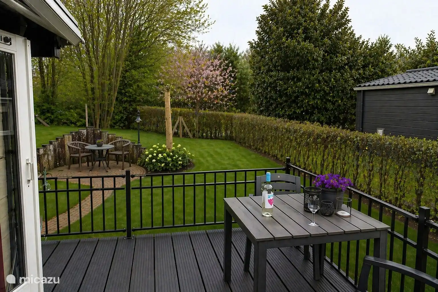 Exterior/Jardín 3 | Alquiler chalet de Zonnehof para 4 personas en Buitenplaats de Berghorst, en Stegeren, cerca de Ommen, Overijssel 