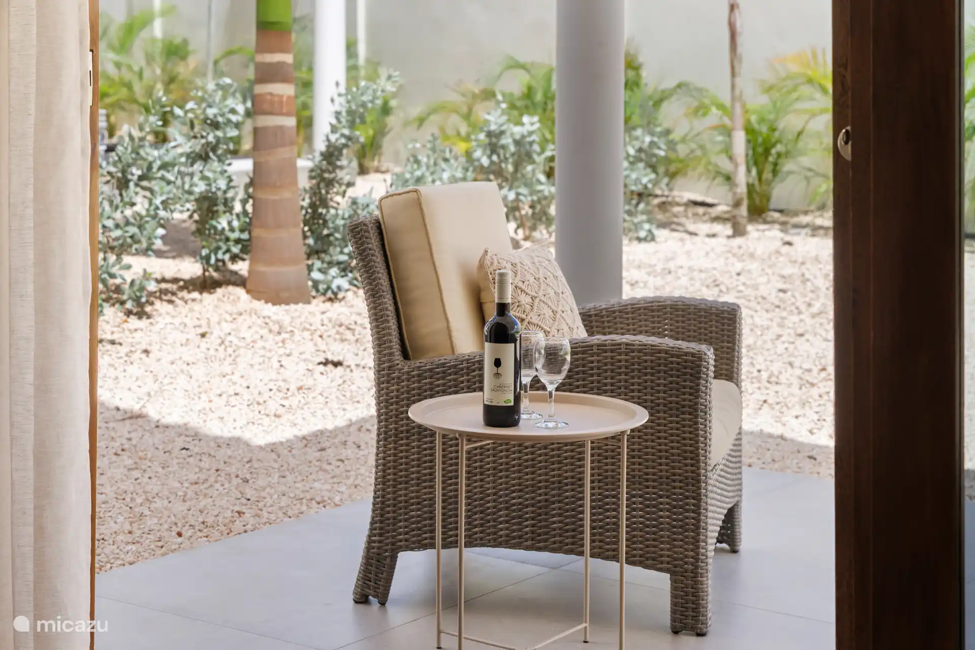 Porch en tuin appartement 2