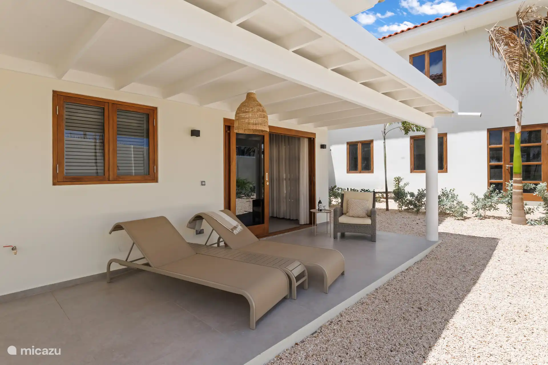 porch appartement 2
