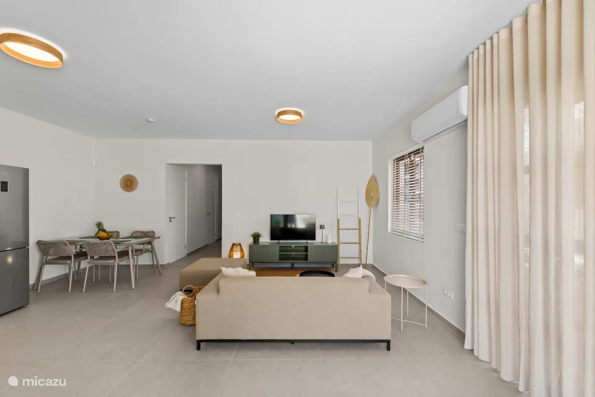 woonkamer appartement 2