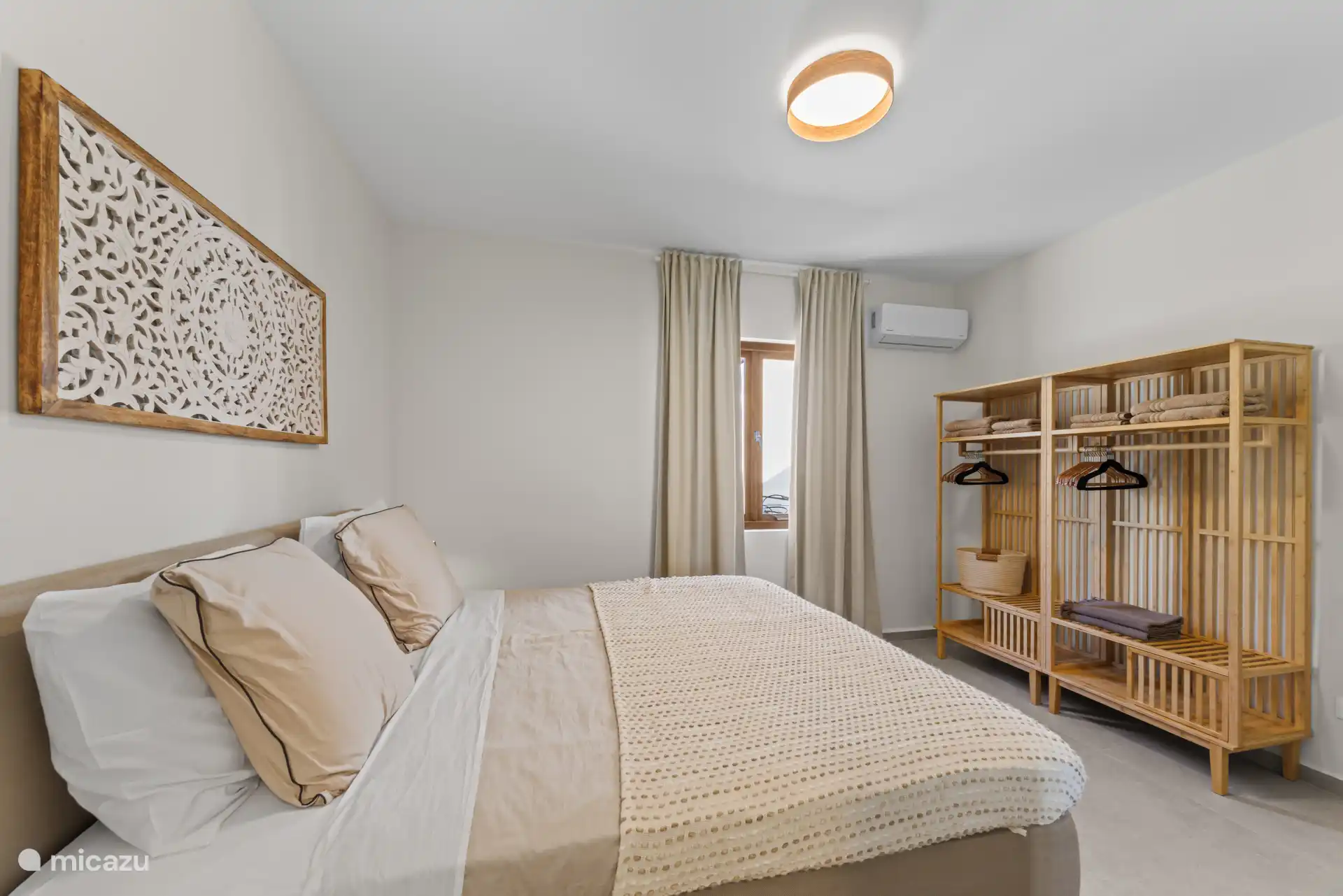 slaapkamer 1 appartement 2