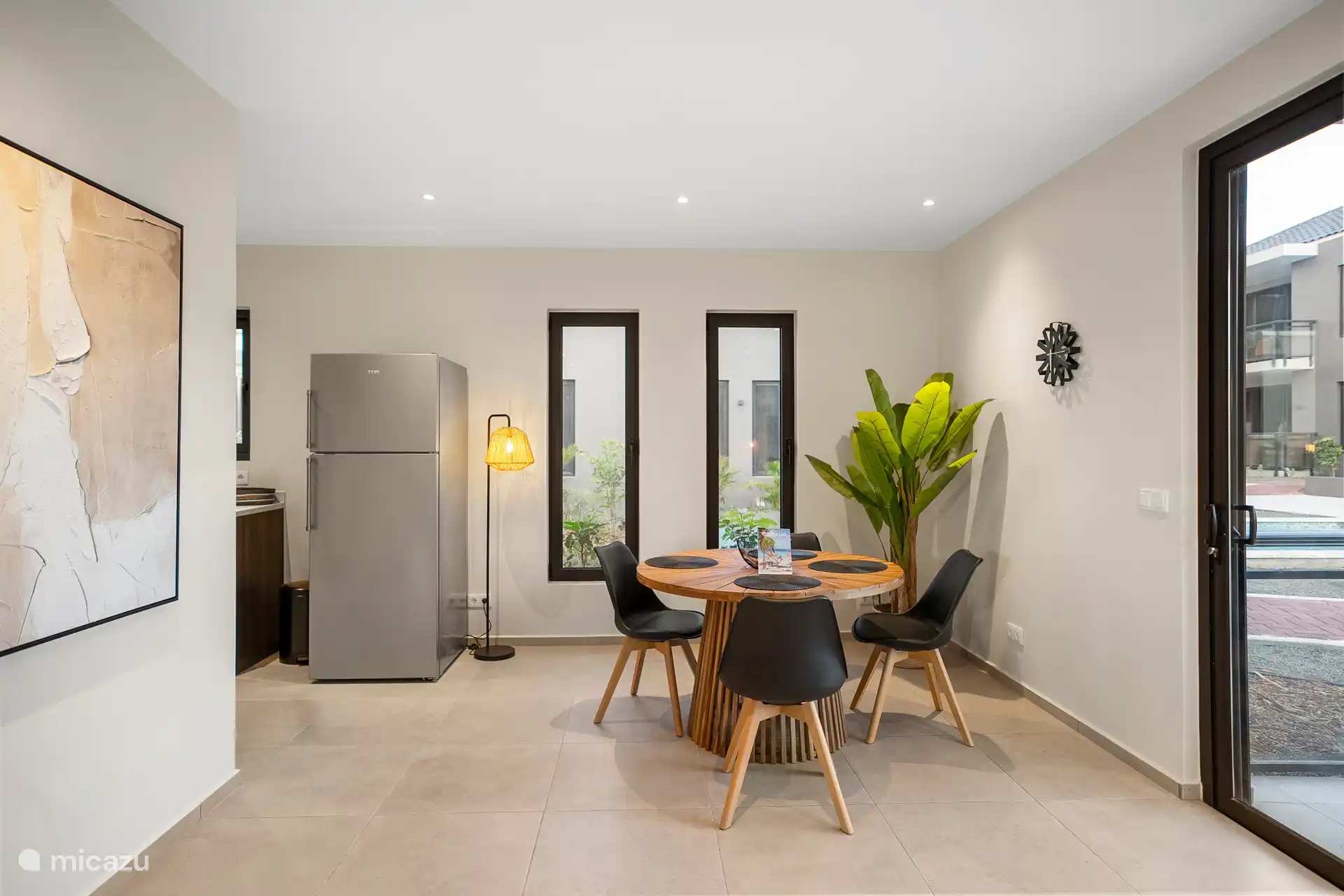 Luxuriöses Wohnzimmer mit Klimaanlage