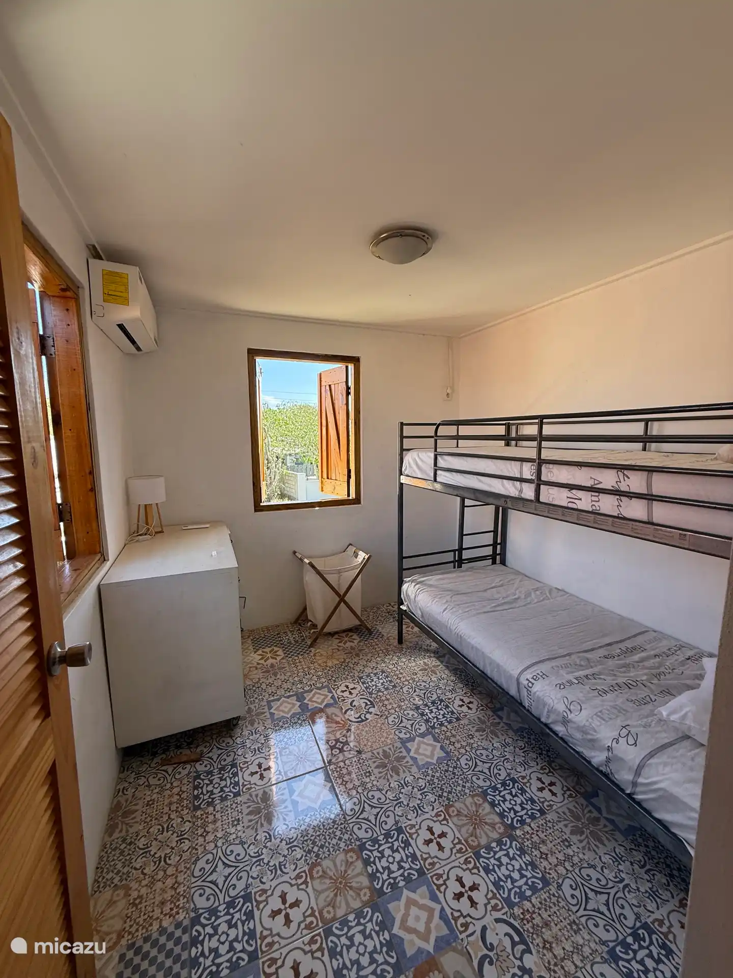 Chambre 2 (2 lits simples)