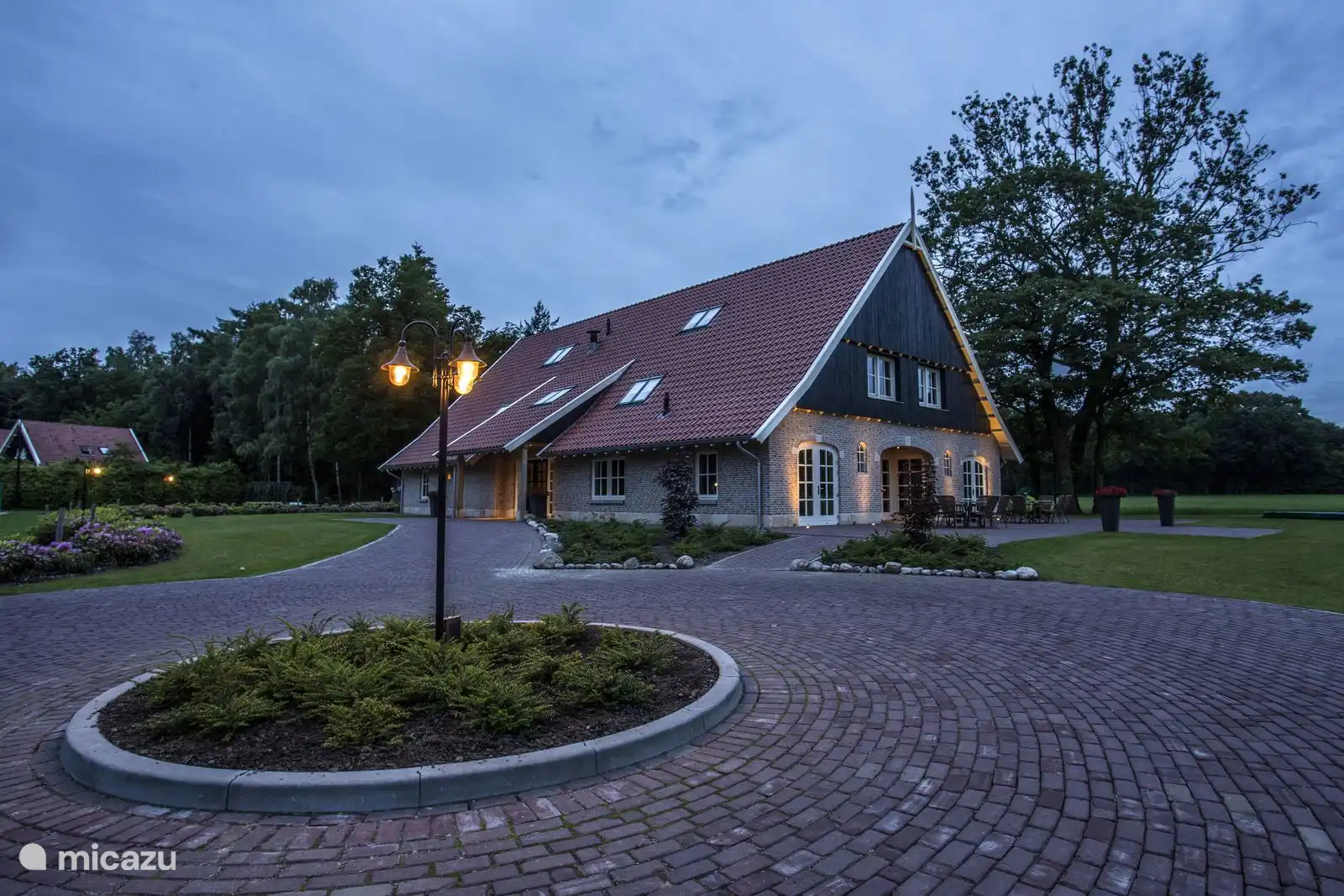 Unterkunft in Sterre am Abend