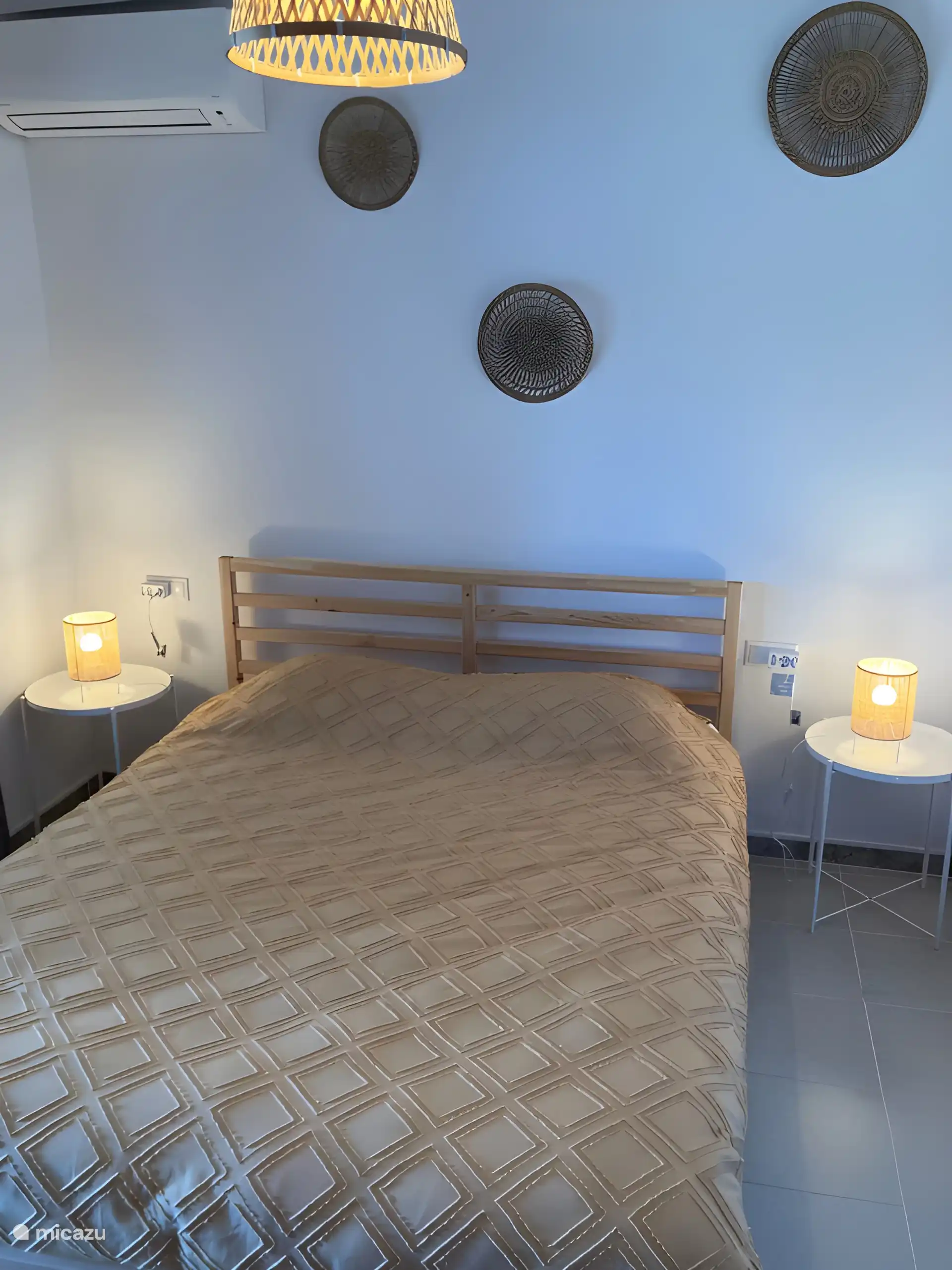 Chambre 2 (chambre 3 attenante)