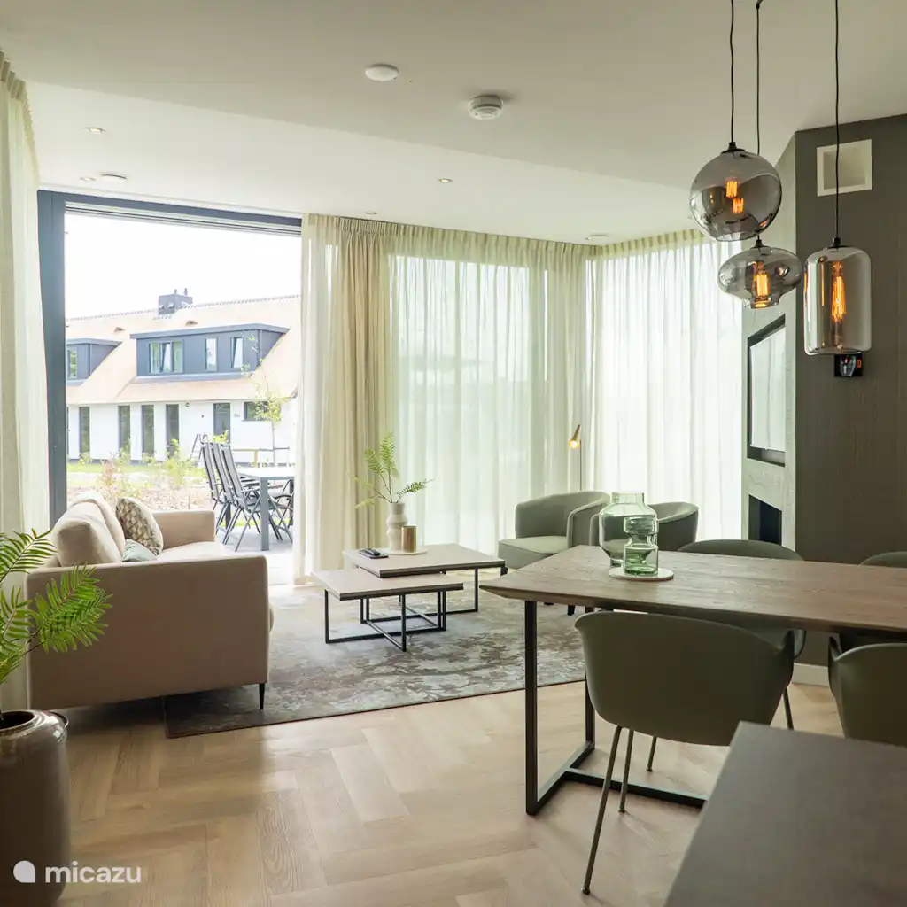 Luxe Familievilla met hottub 1-4p