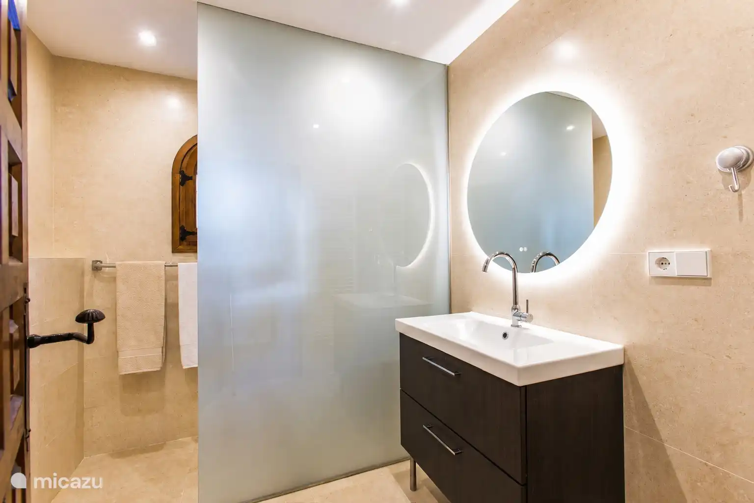 Salle de bain à l’étage