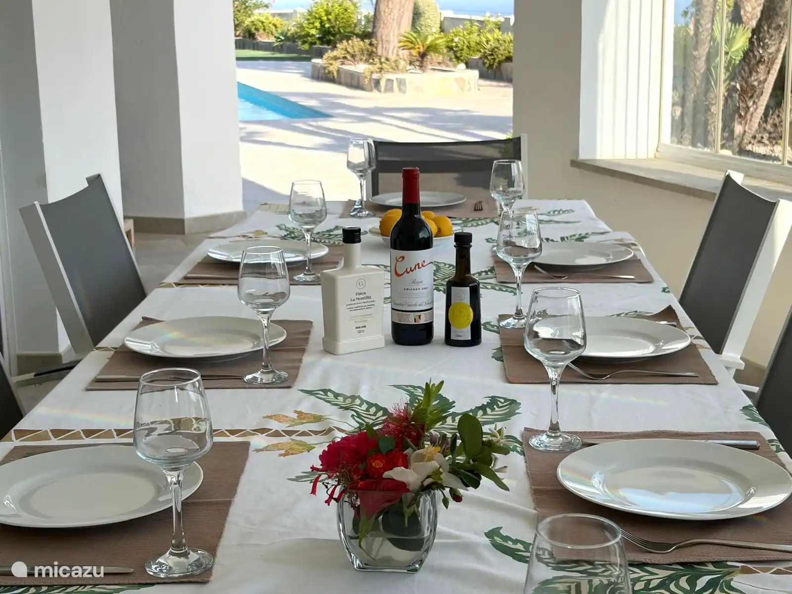 Outdoor dining area