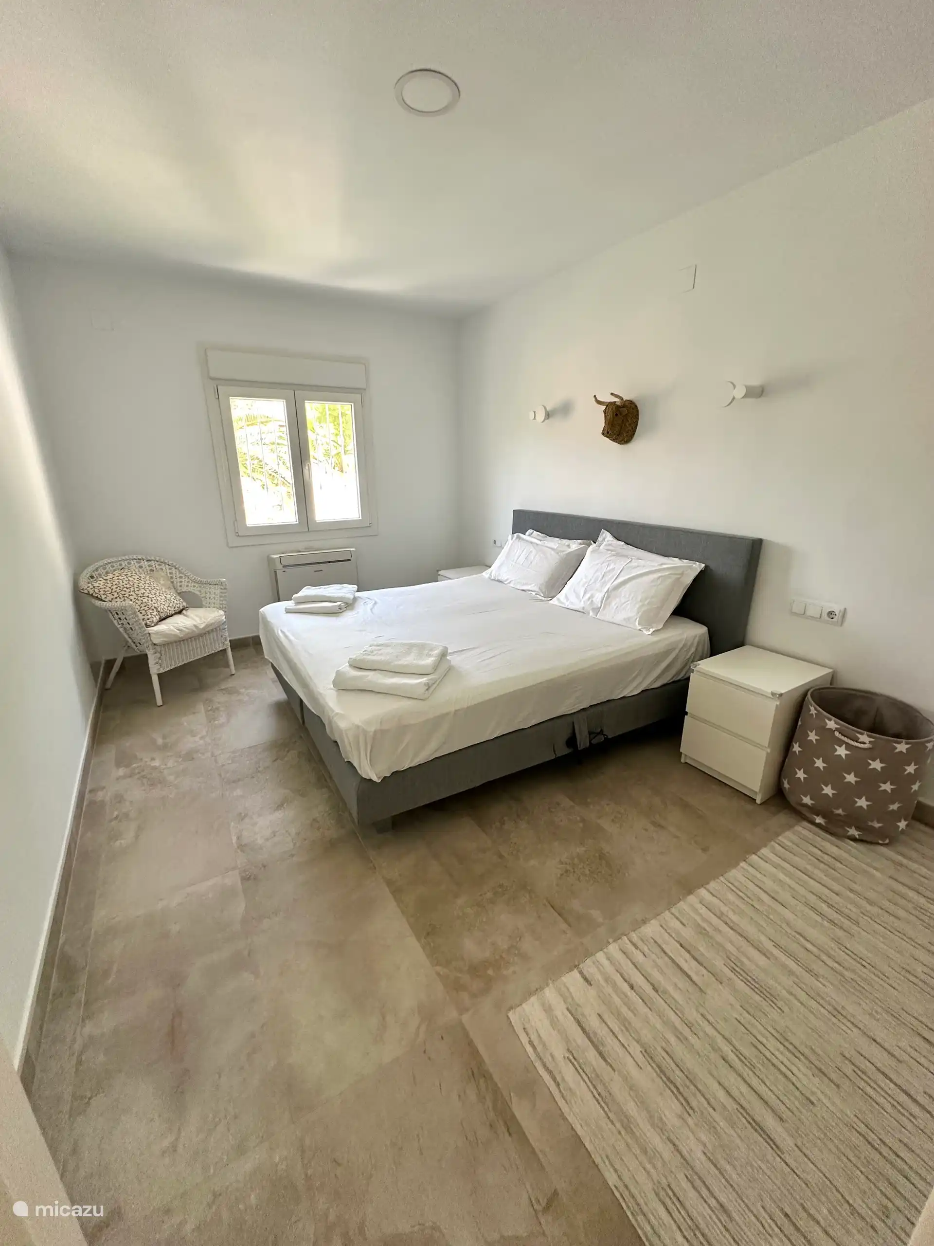 Torro Room
