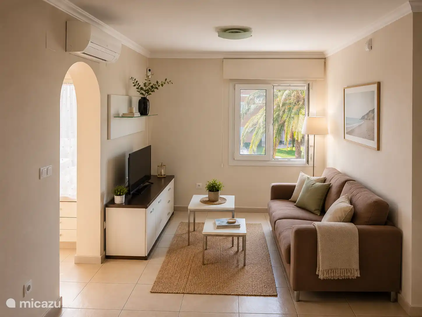 Woonkamer met EEVISION-bank 