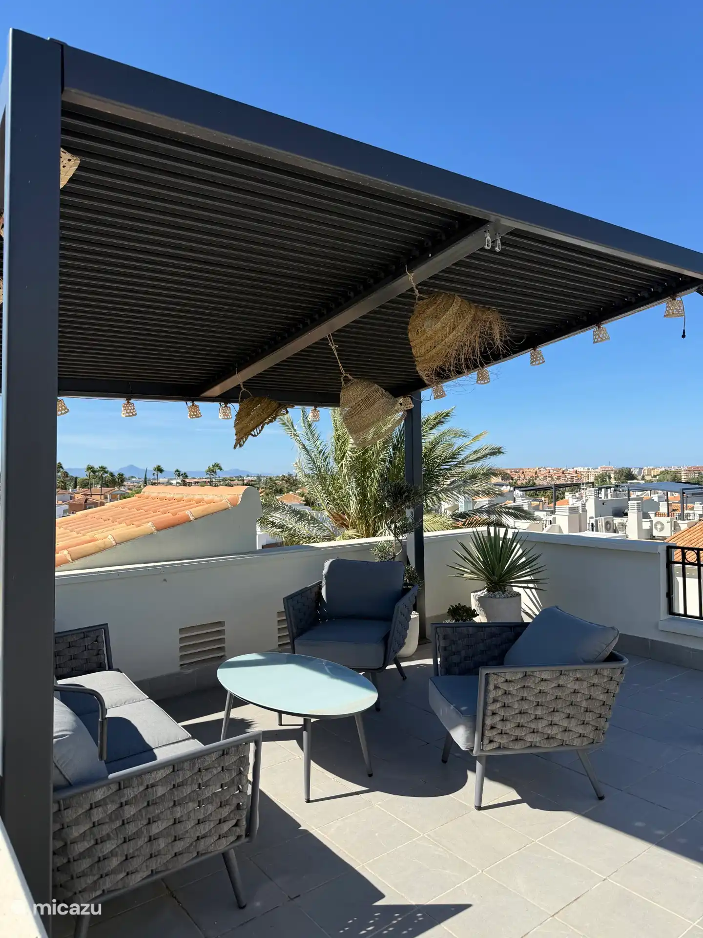 Roof terrace 
