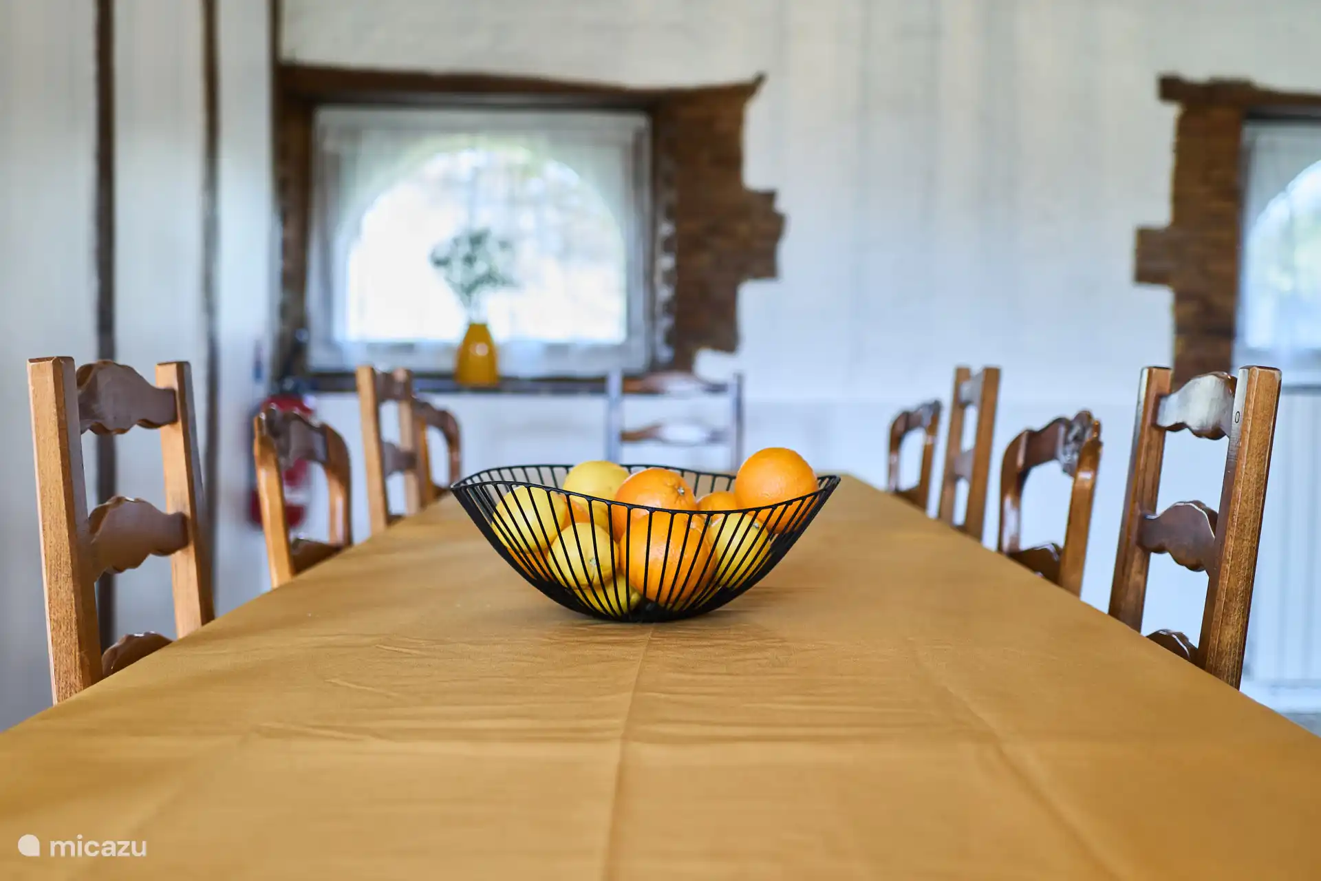 Grote tafel voor 16 personen