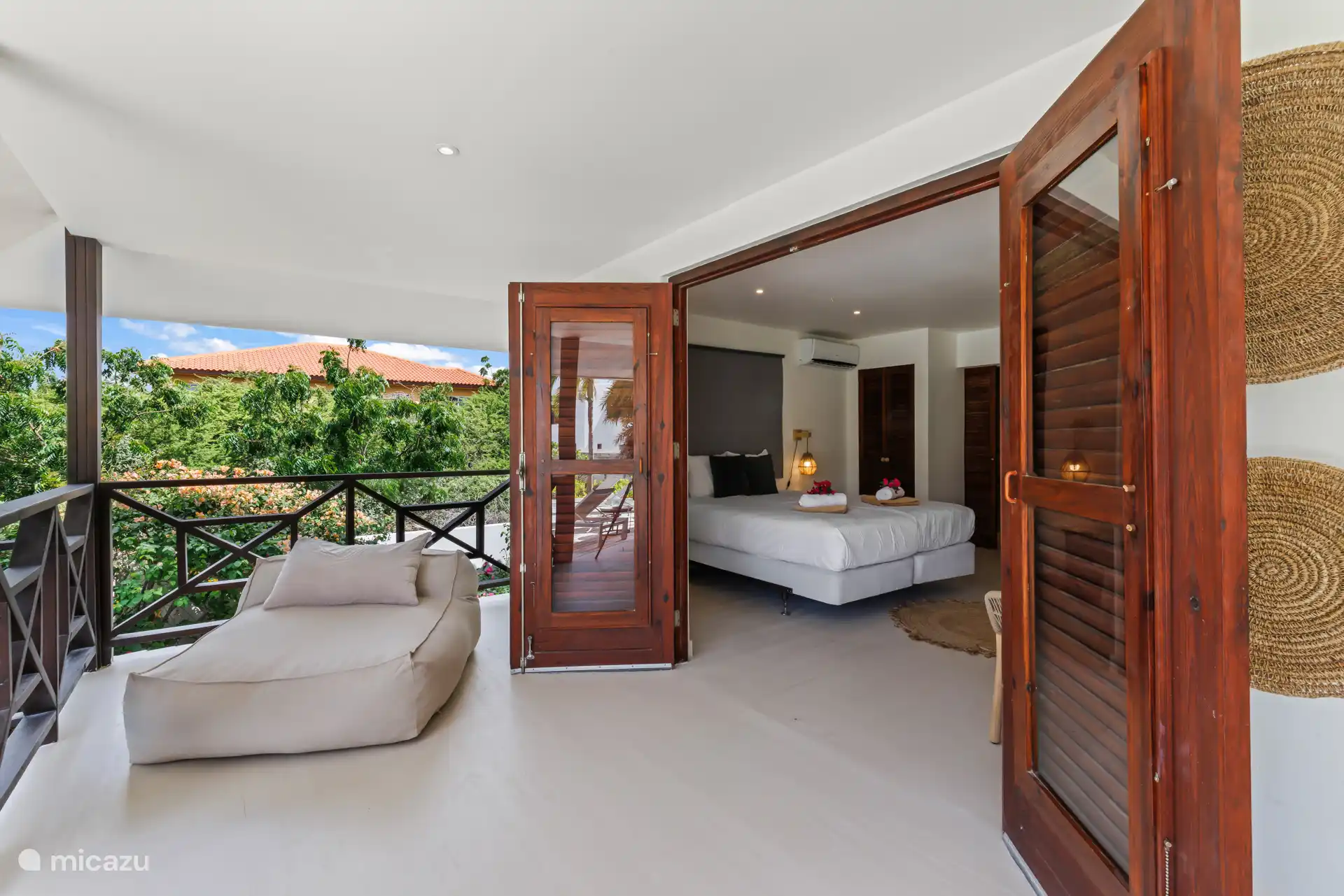 Blue Parrot Curacao vakantiehuis