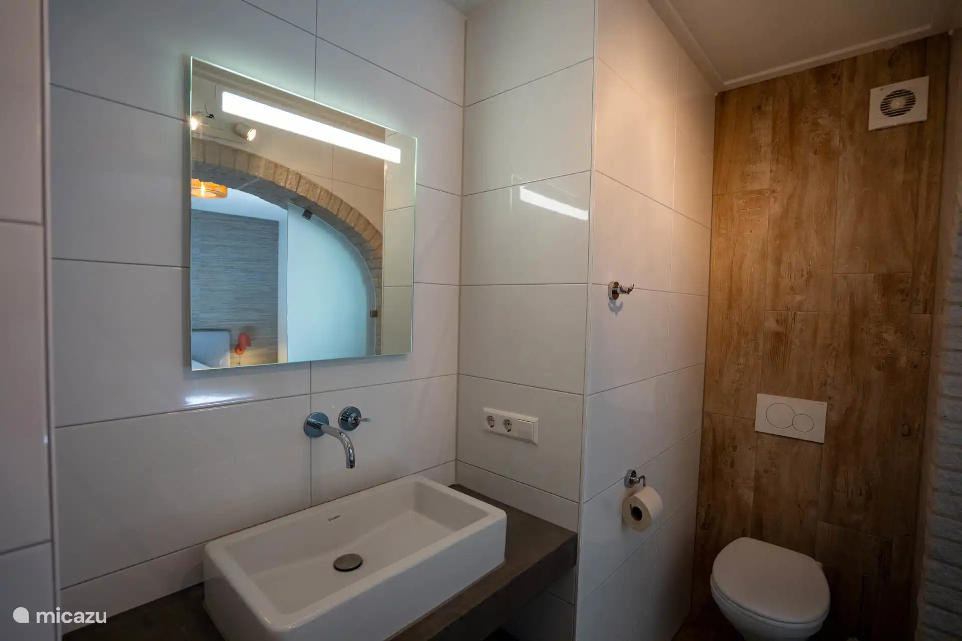Toilette unten