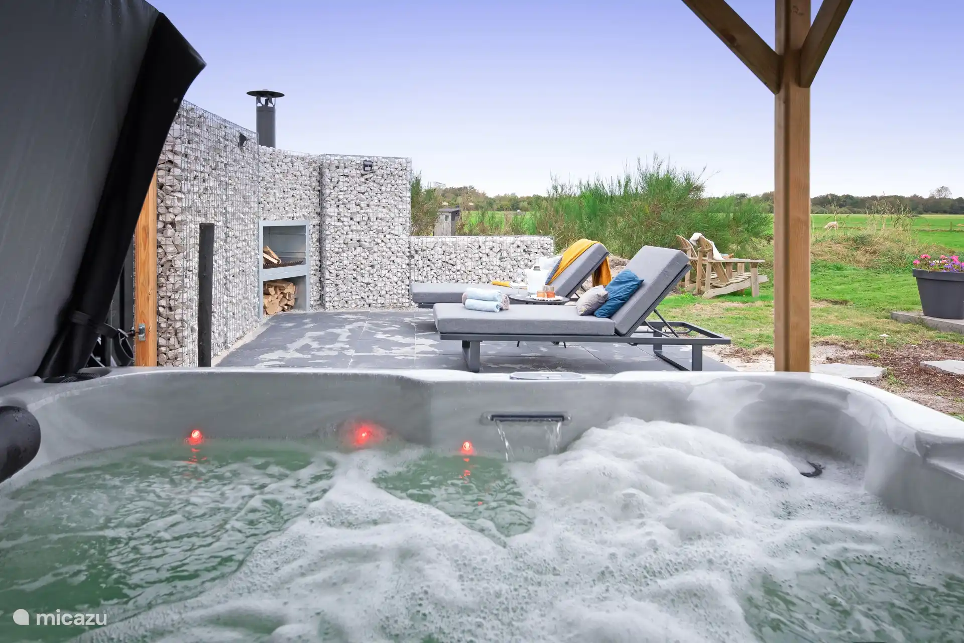 Jacuzzi