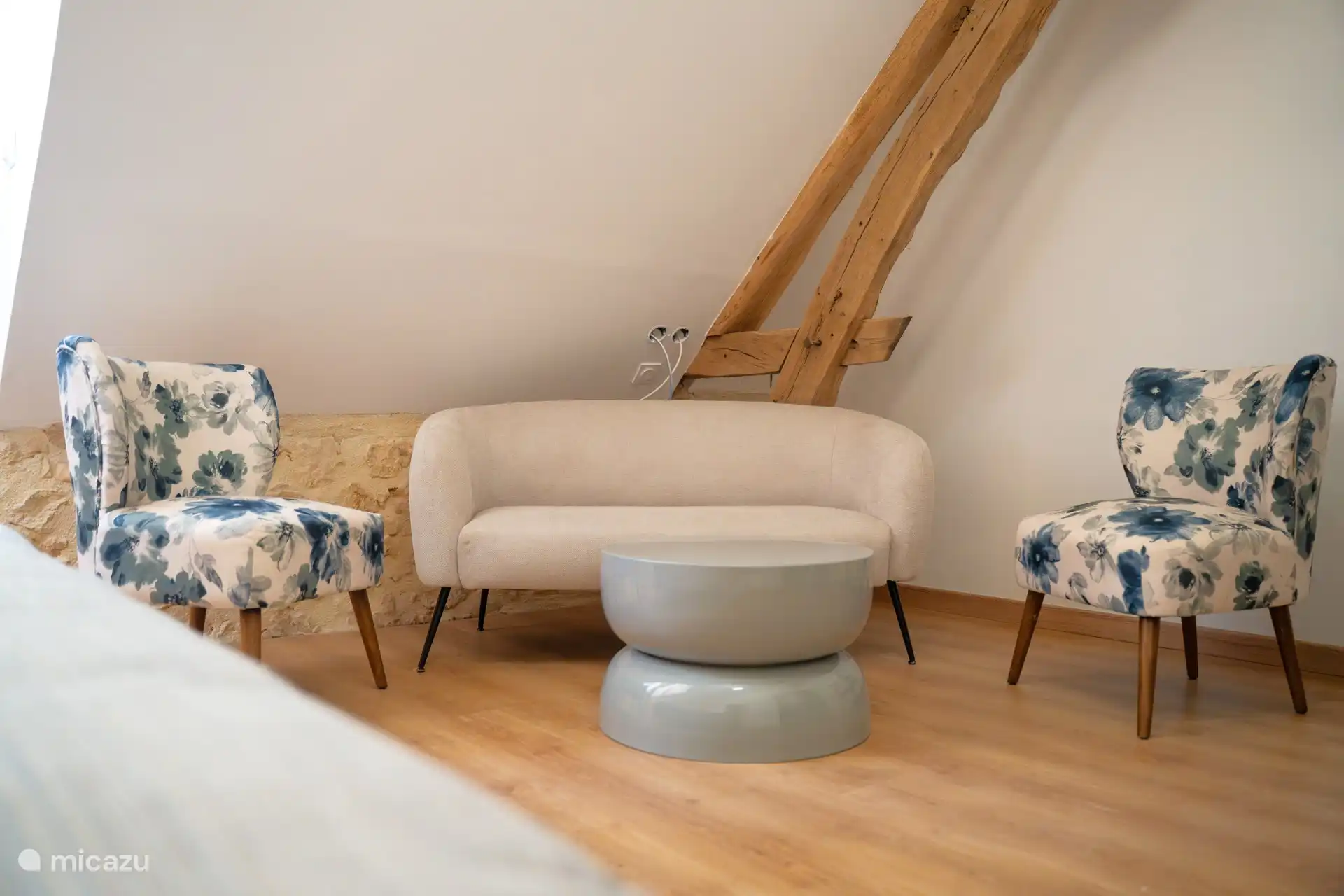 Zitje in de slaapkamer