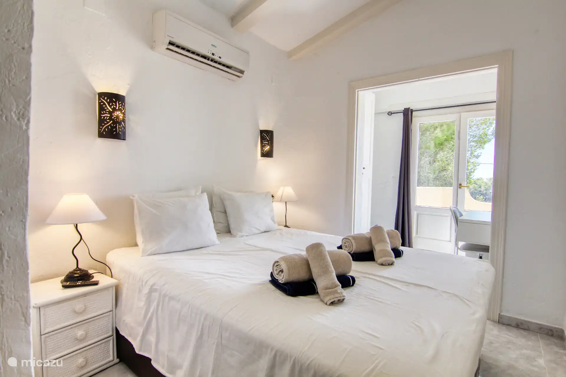 Schlafzimmer 2