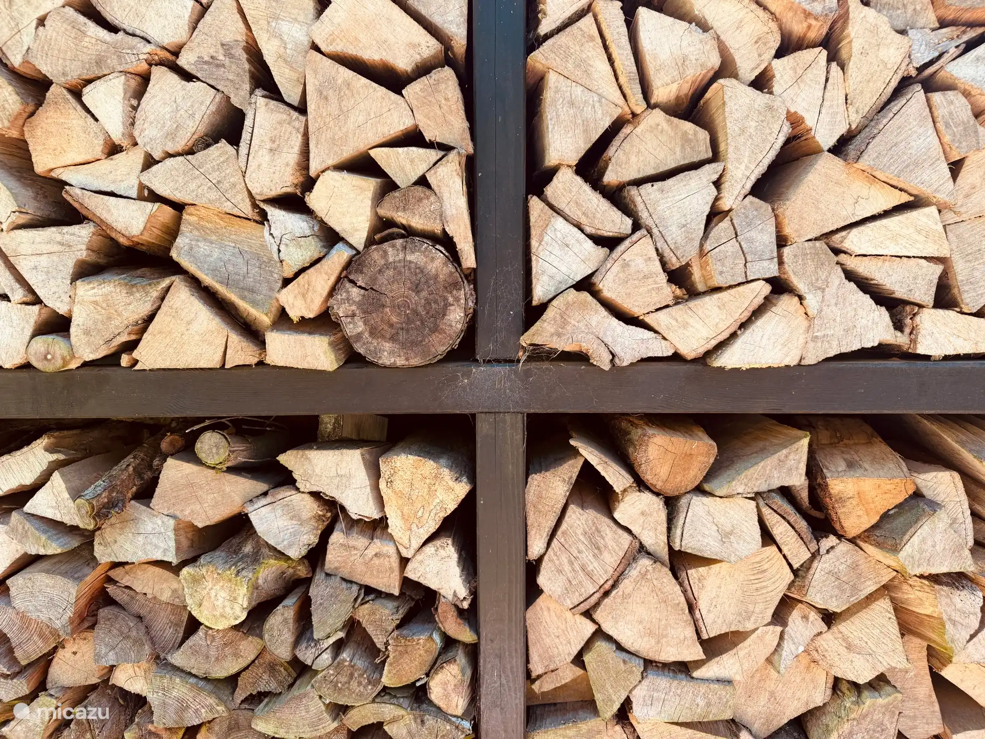 Leña para la chimenea