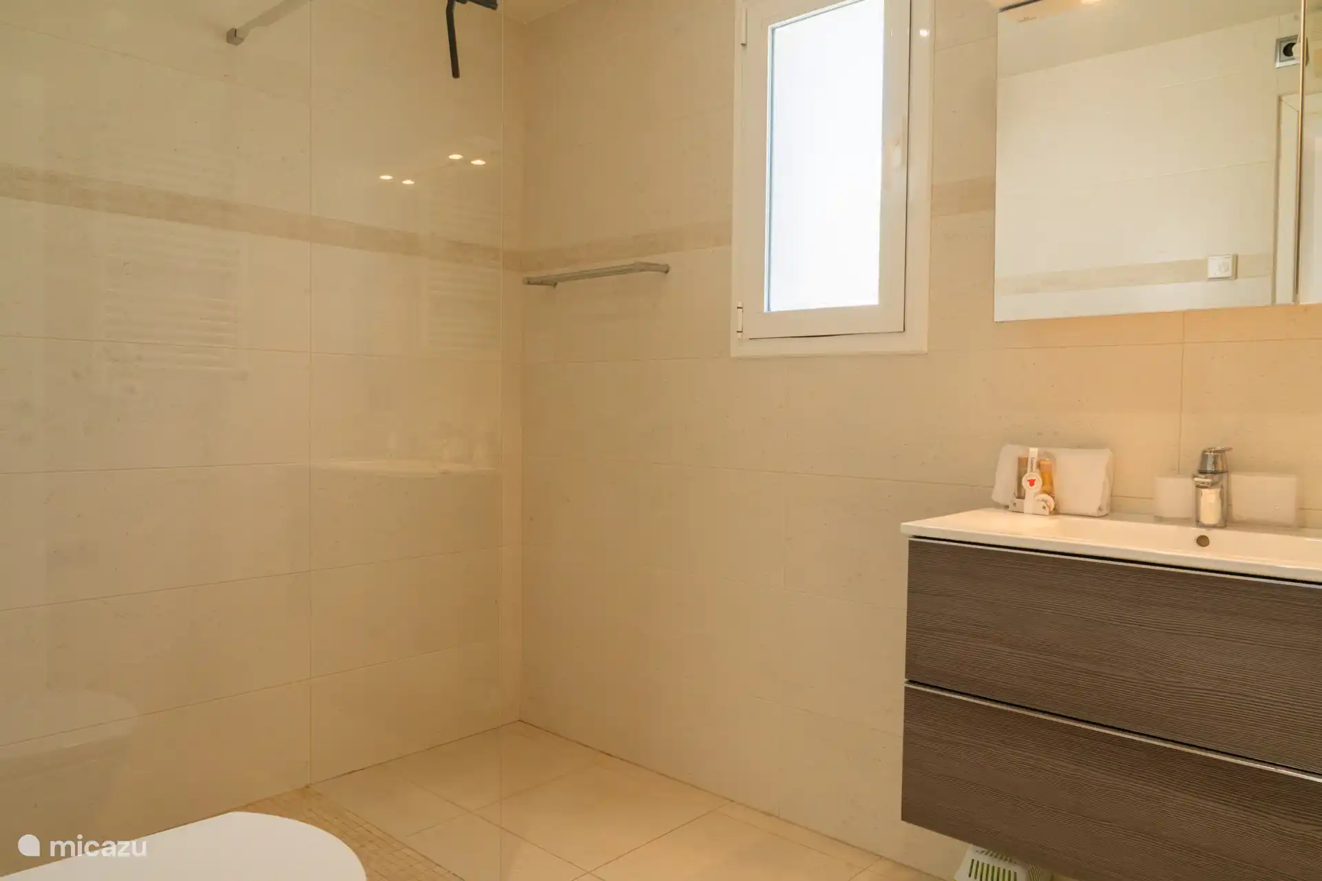 Badezimmer 2