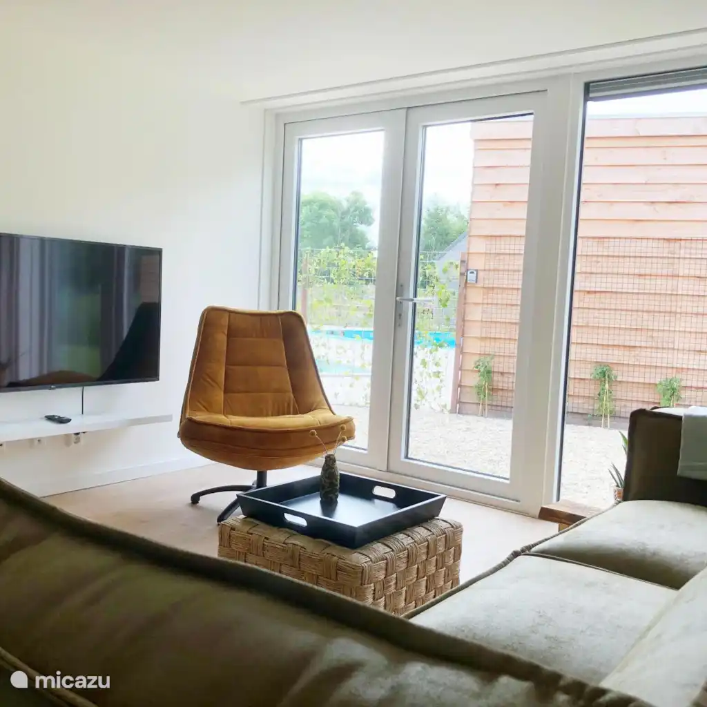 Vakantiehuis De Wielen 82