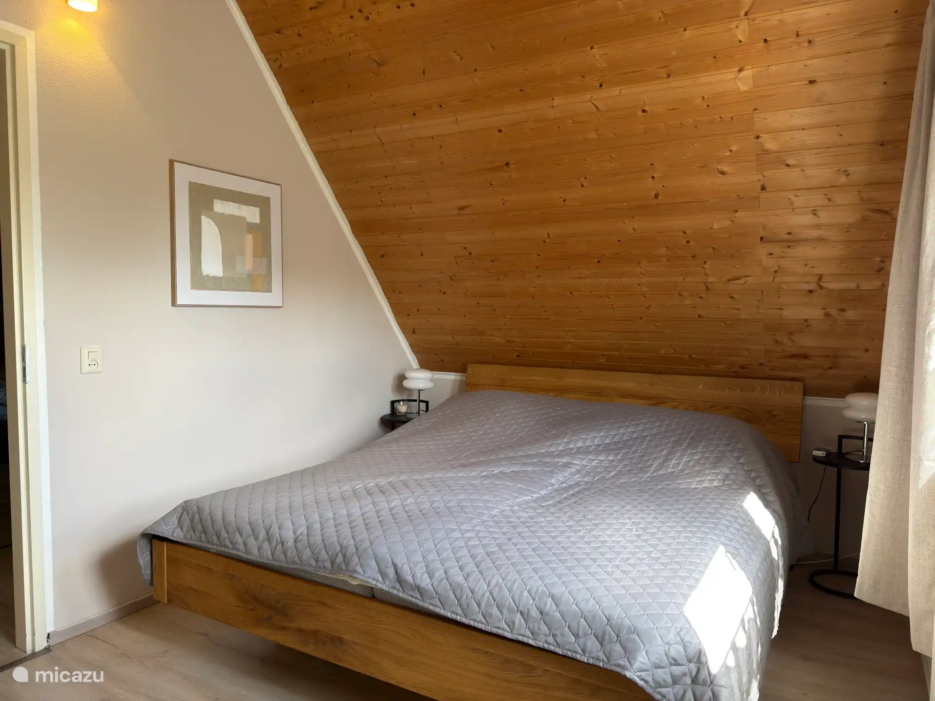Slaapkamer met tweepersoonsbed