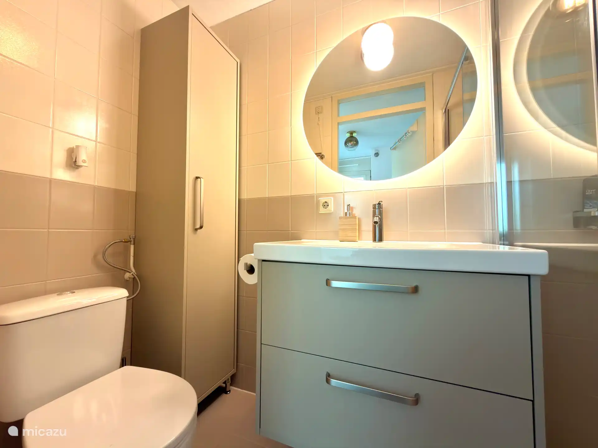 Badkamer met toilet