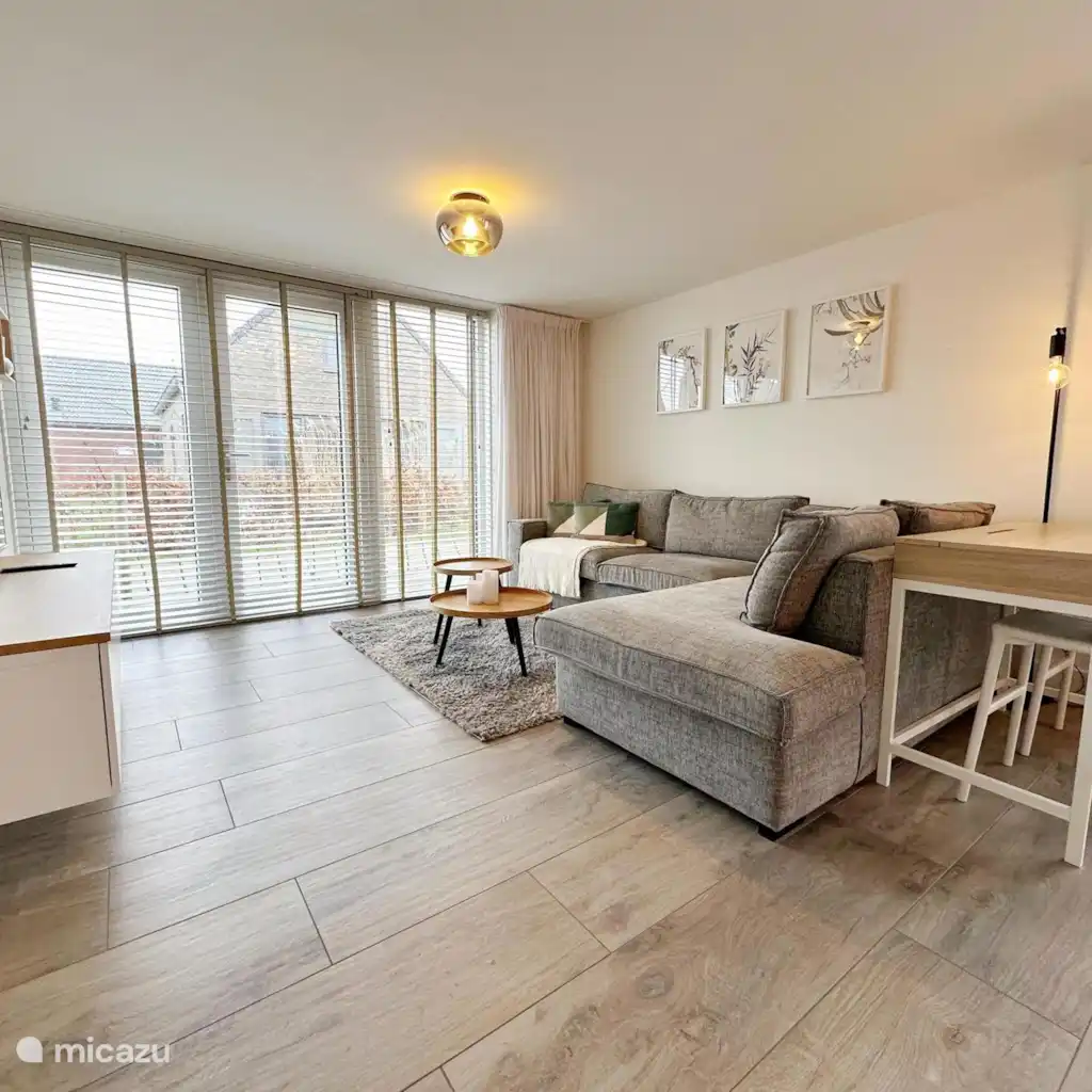 Vakantiehuis De Wielen 57
