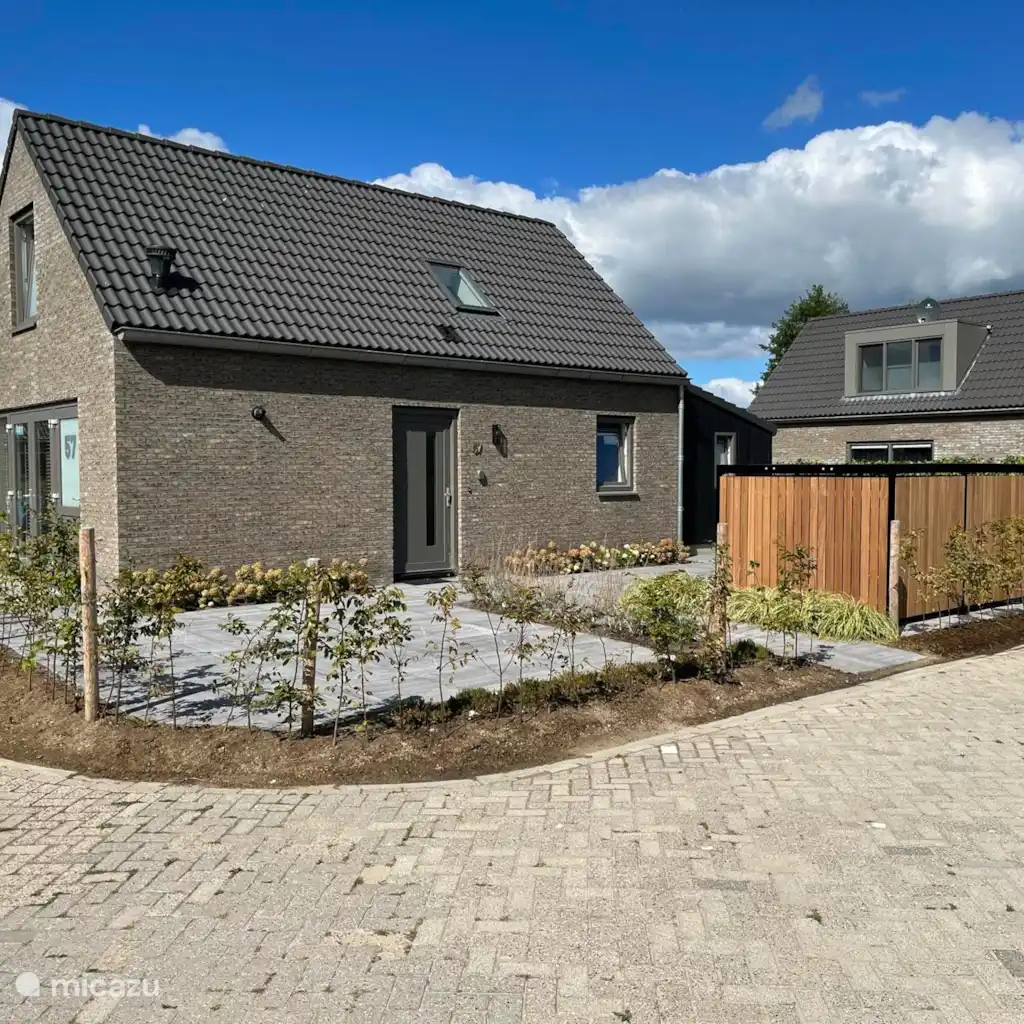 Vakantiehuis De Wielen 57