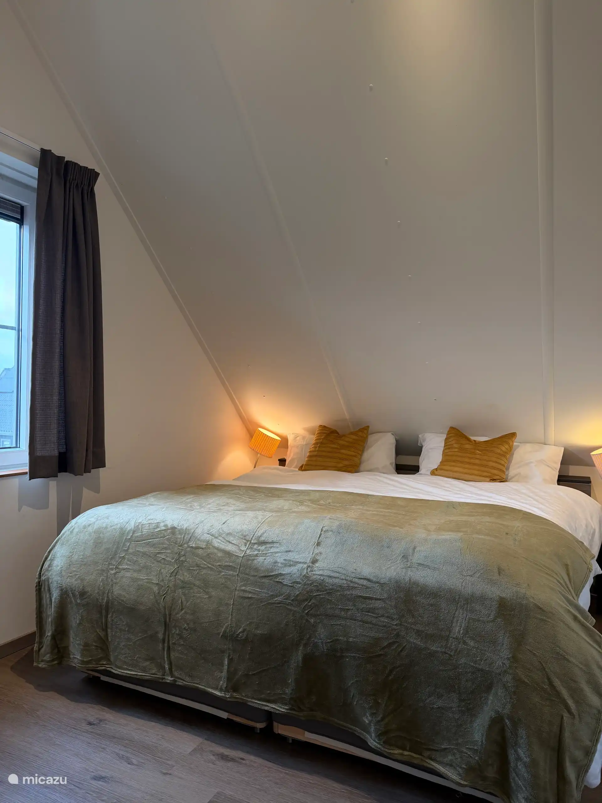Slaapkamer met tweepersoonsbed