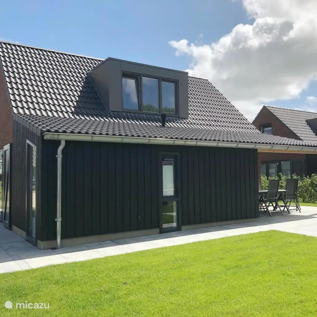 Vakantiehuis De Wielen 74